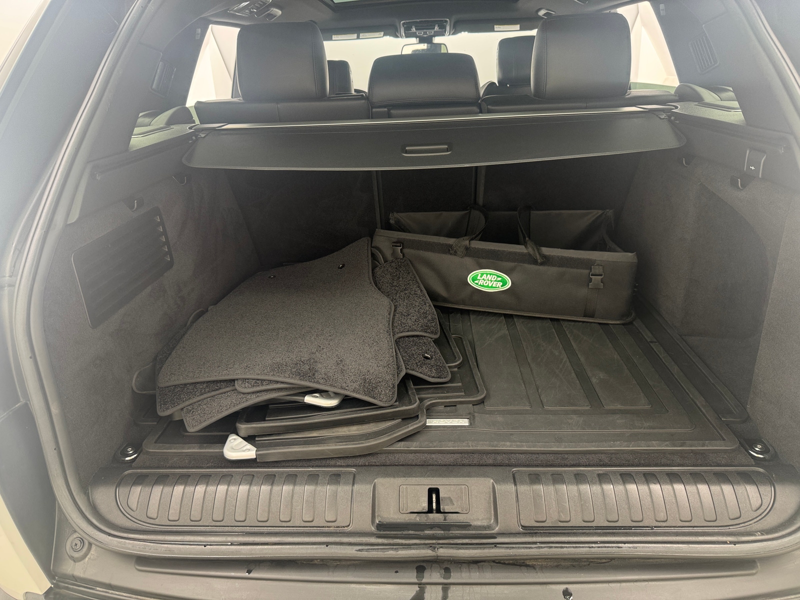 Thumbnail: 2016 Land Rover Range Rover Sport - 6