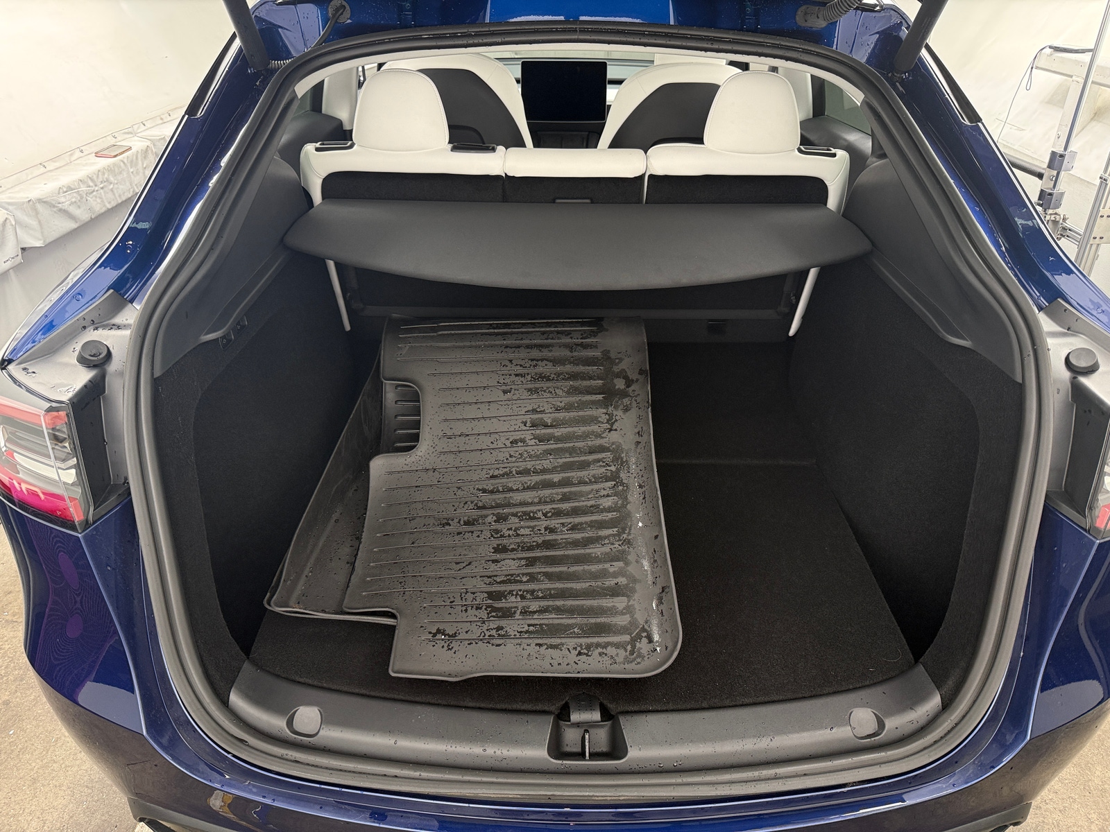Thumbnail: 2025 Tesla Model Y - 6