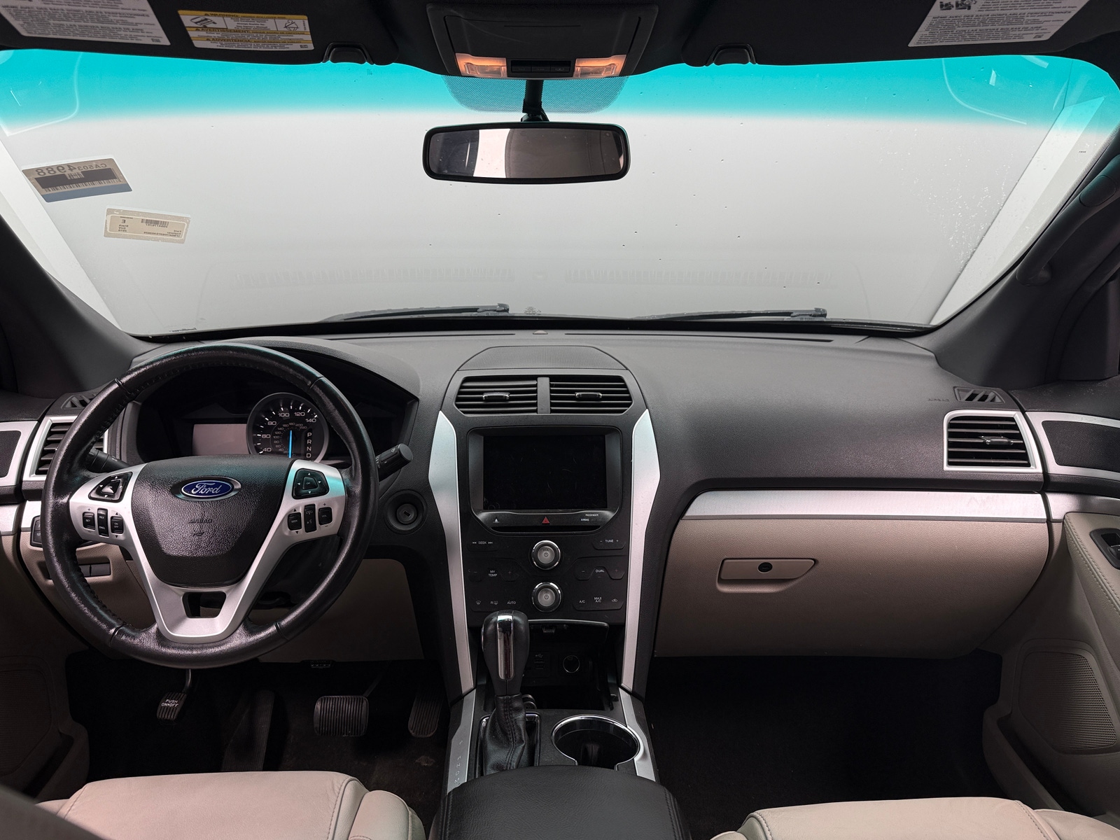 Thumbnail: 2015 Ford Explorer - 3