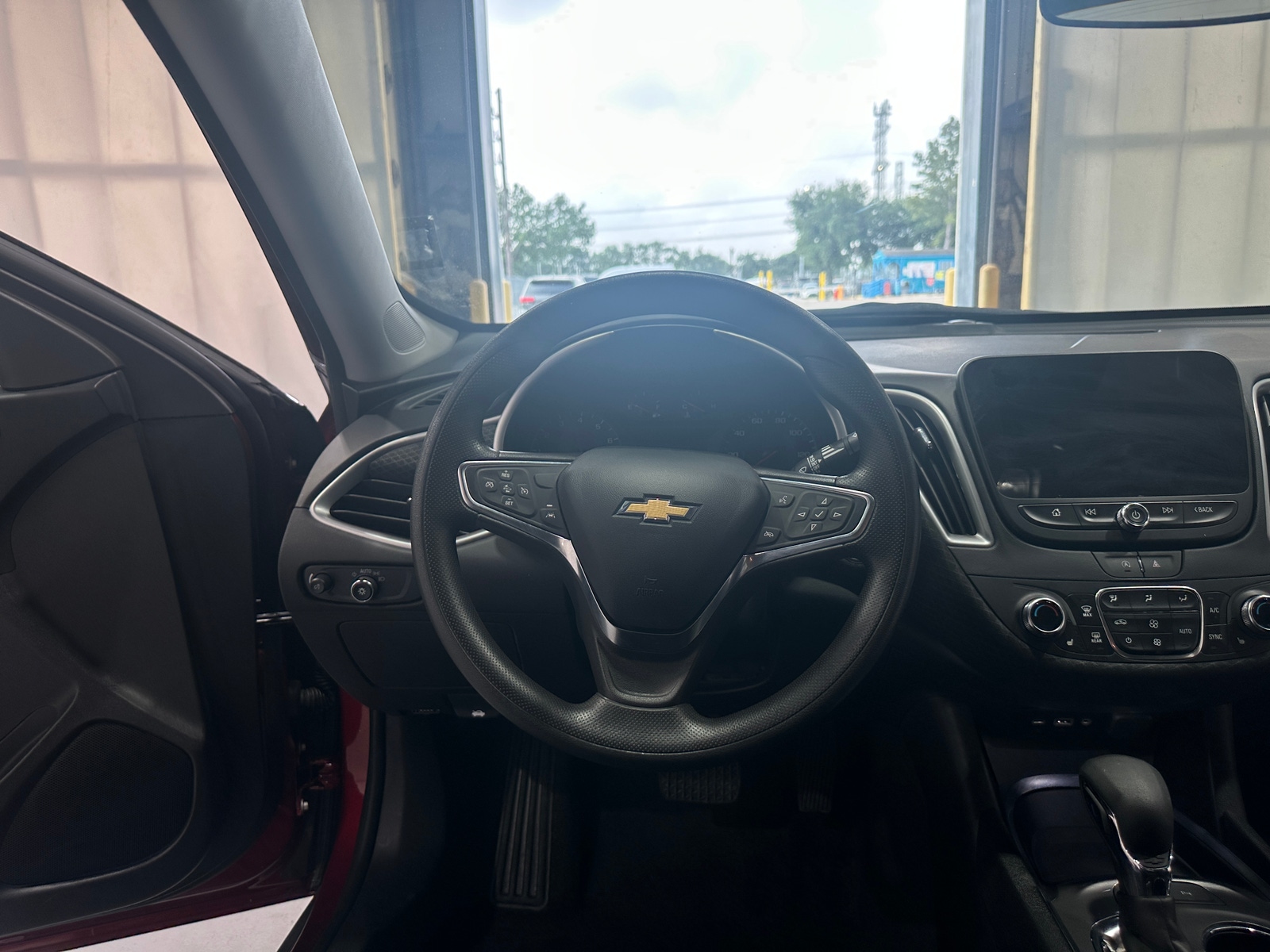 Thumbnail: 2025 Chevrolet Malibu - 5