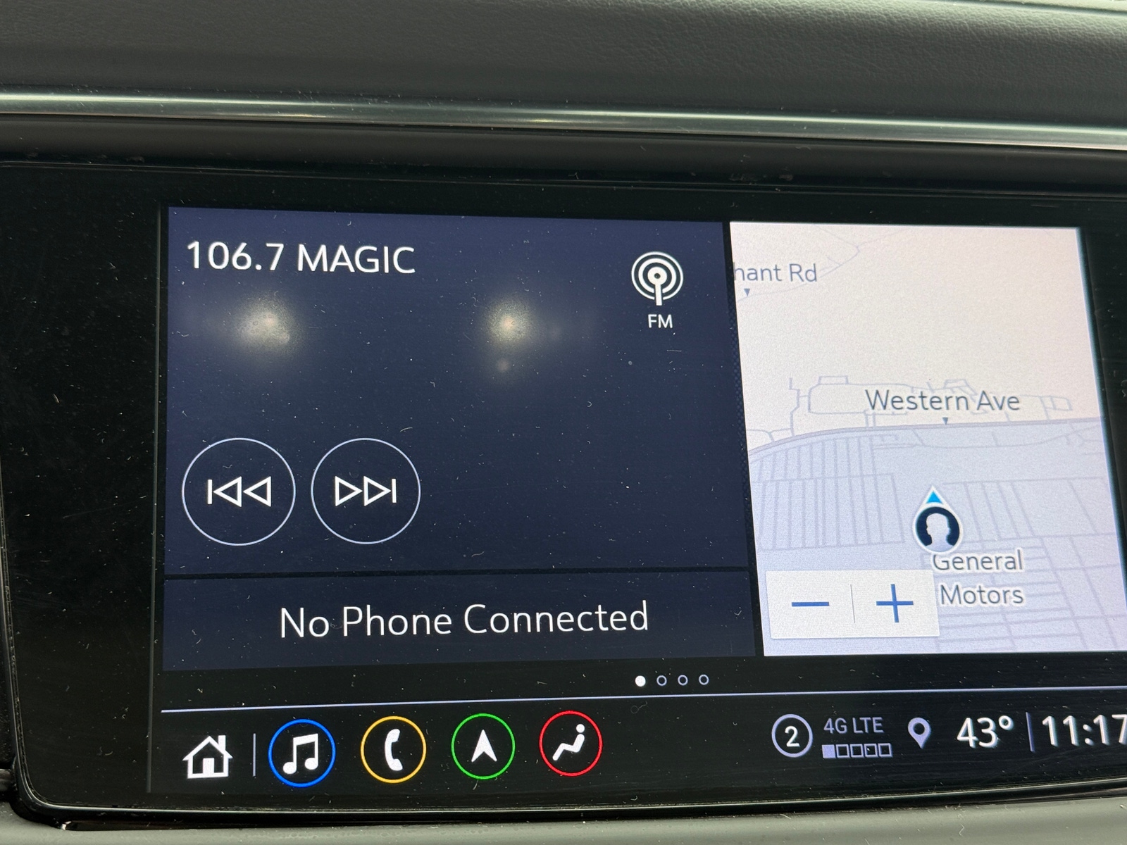 Thumbnail: 2023 Buick Enclave - 3