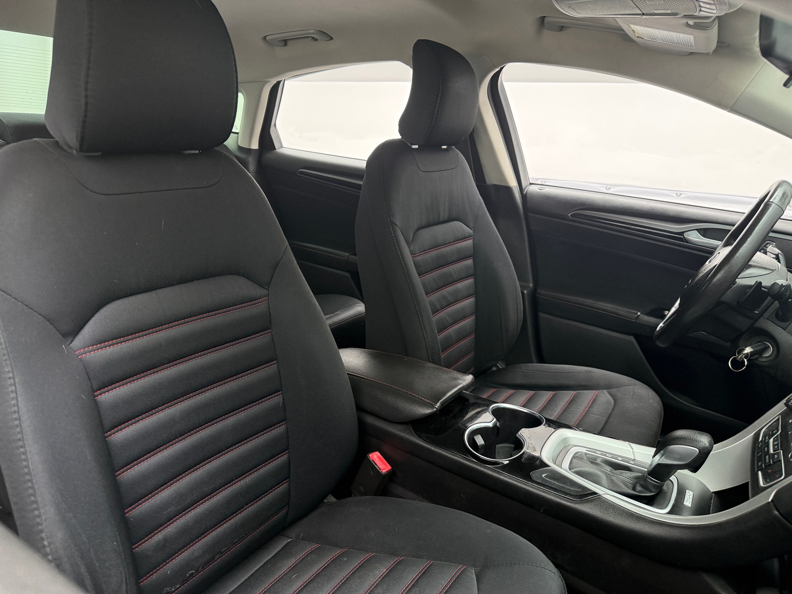 Thumbnail: 2016 Ford Fusion - 2