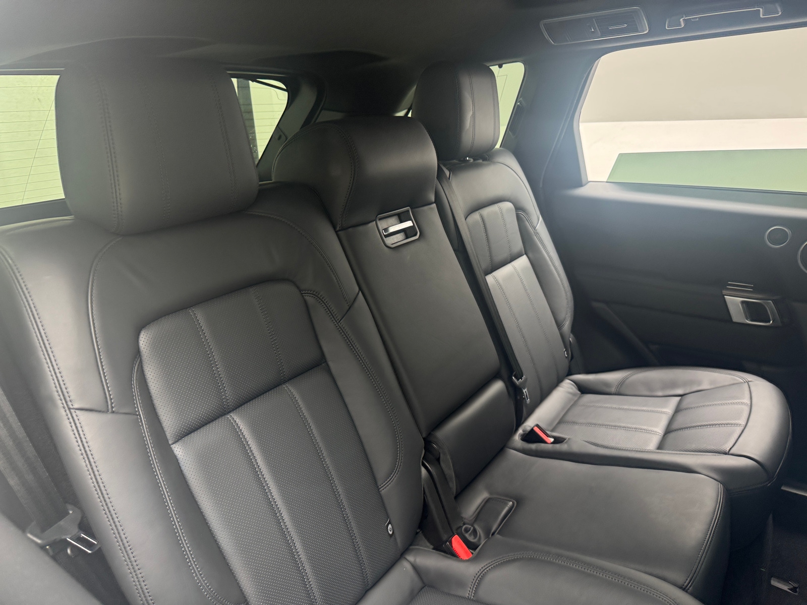 Thumbnail: 2020 Land Rover Range Rover Sport - 5