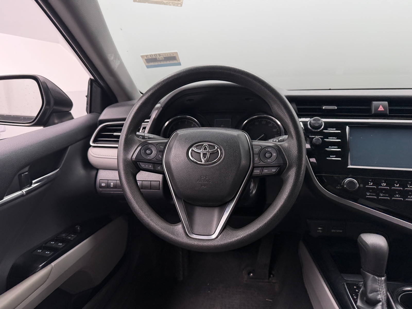Thumbnail: 2019 Toyota Camry - 5