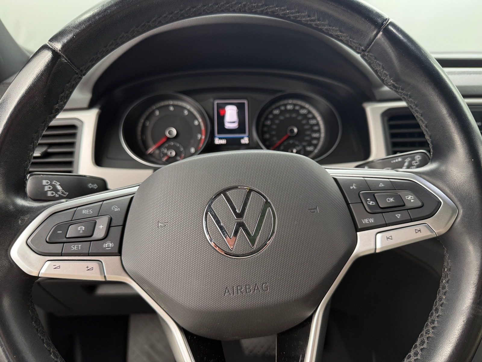 Thumbnail: 2020 Volkswagen Atlas - 4
