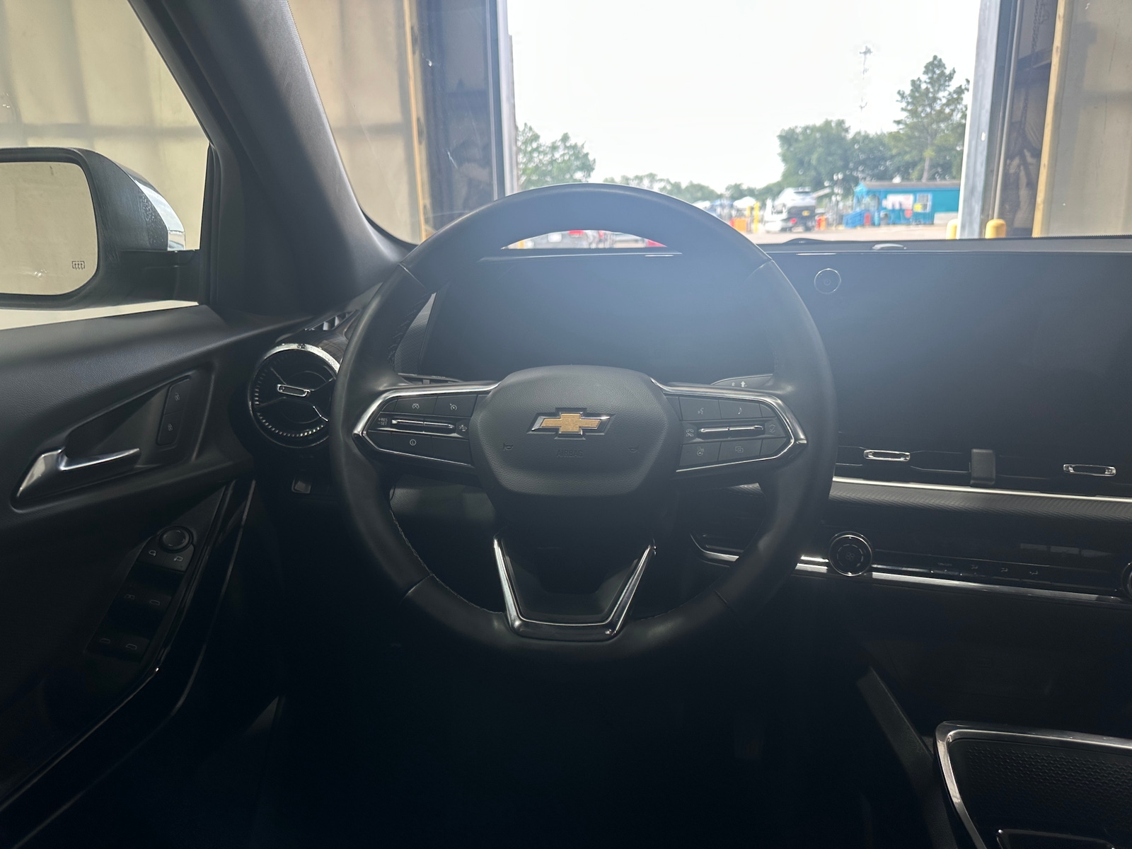 Thumbnail: 2025 Chevrolet Equinox - 5