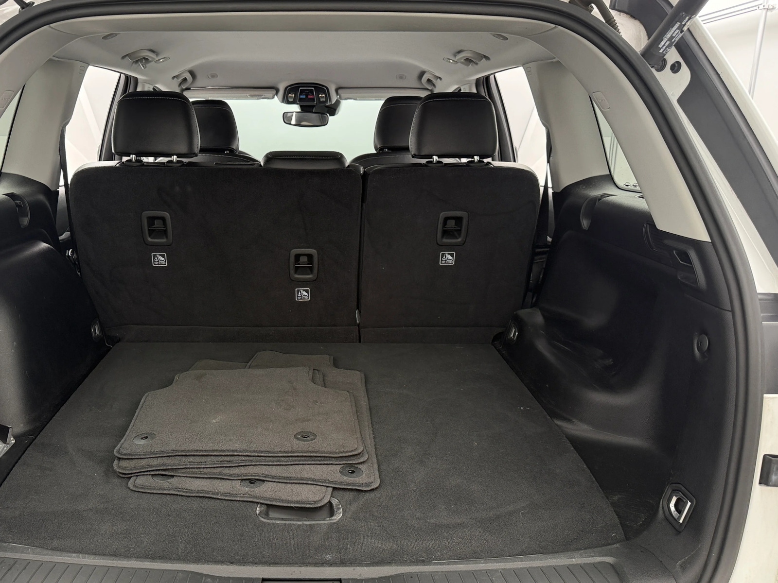 Thumbnail: 2023 Jeep Grand Cherokee - 6