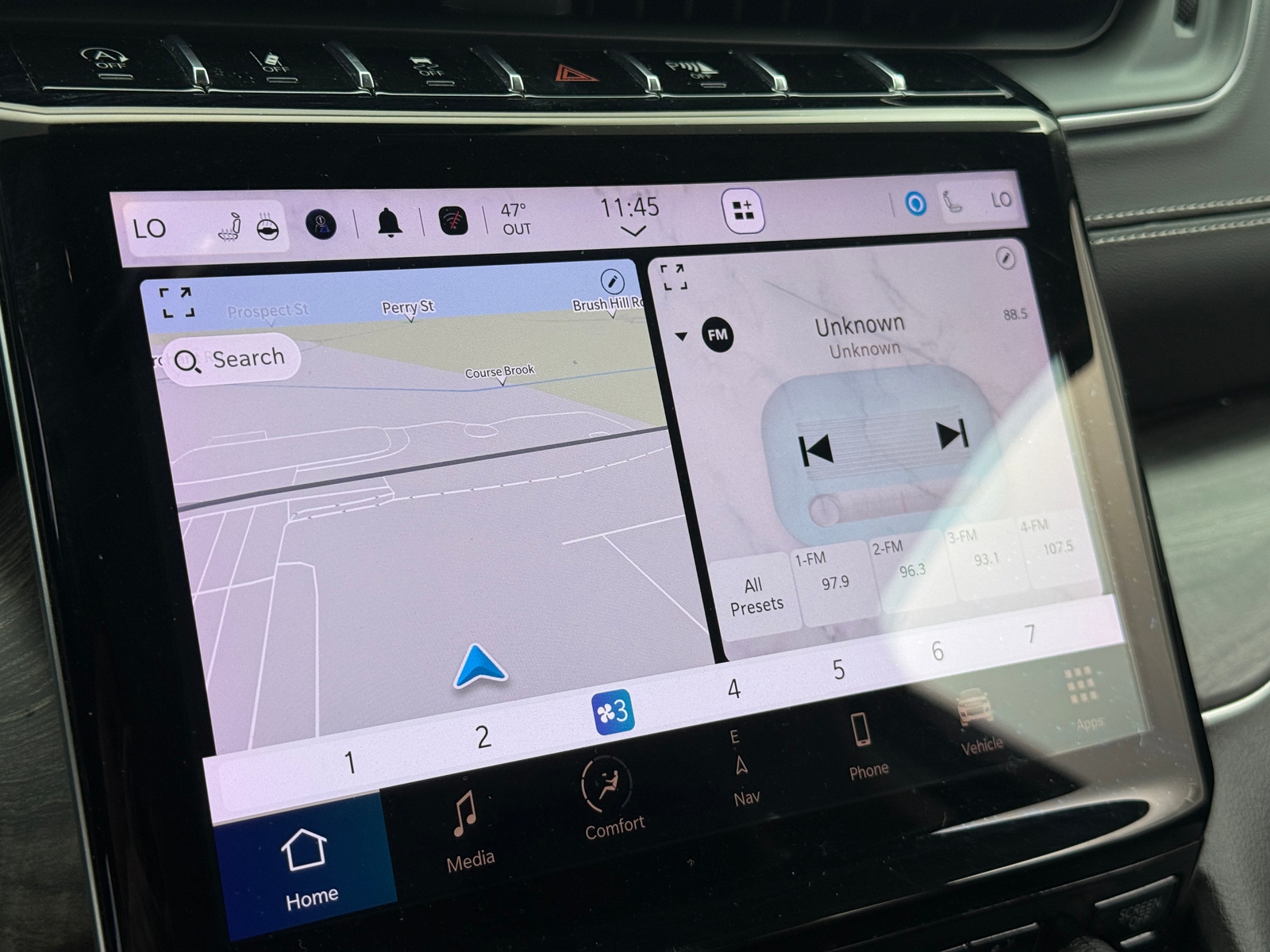 Thumbnail: 2023 Jeep Grand Cherokee - 3