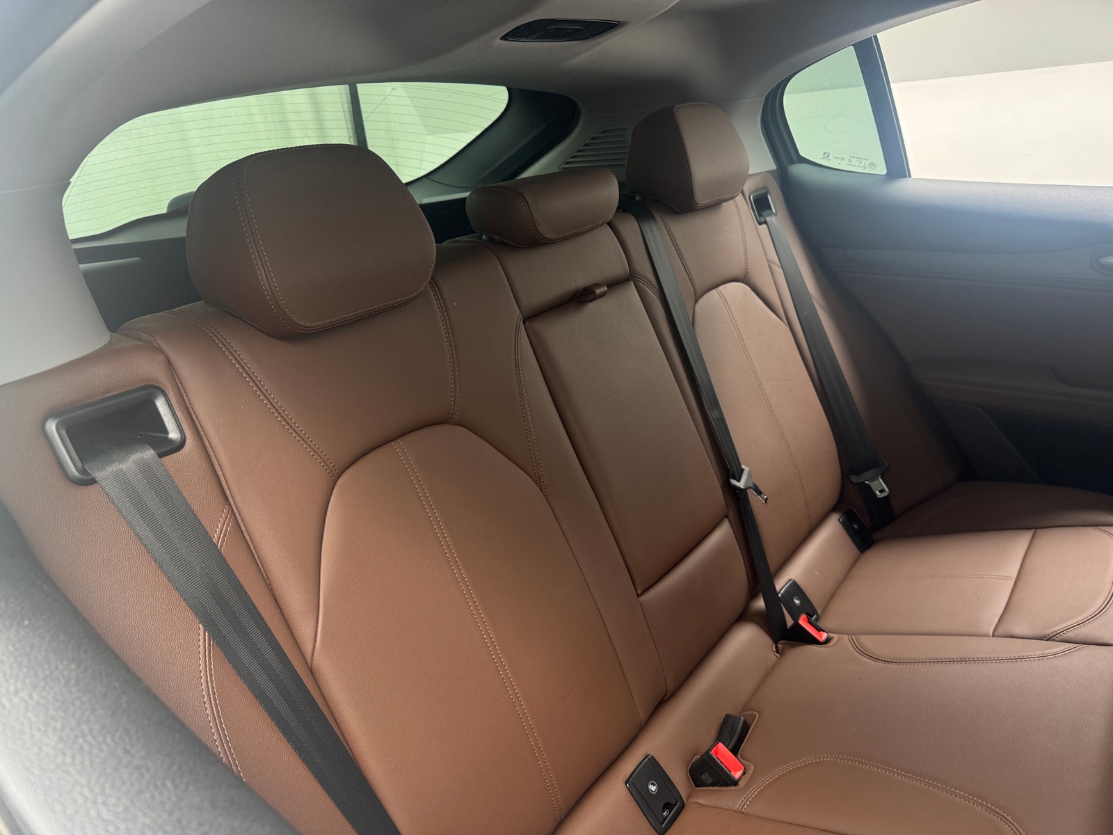 Thumbnail: 2021 Alfa Romeo Stelvio - 5