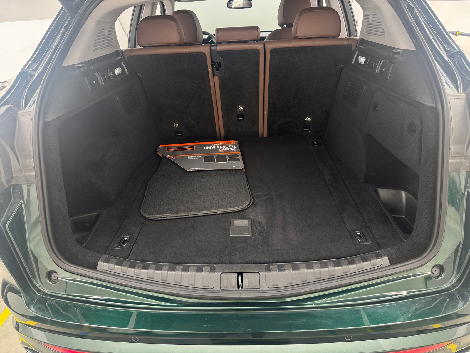 Thumbnail: 2021 Alfa Romeo Stelvio - 6