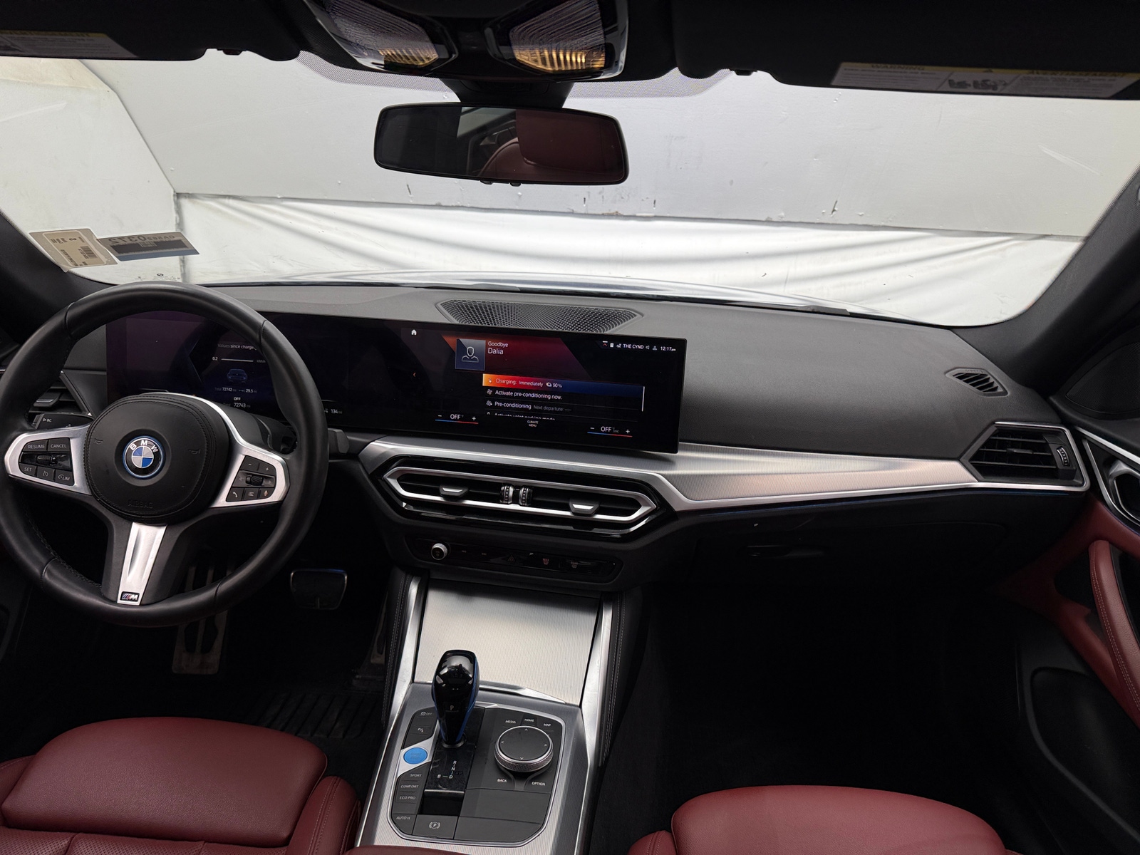 Thumbnail: 2023 BMW i4 - 2