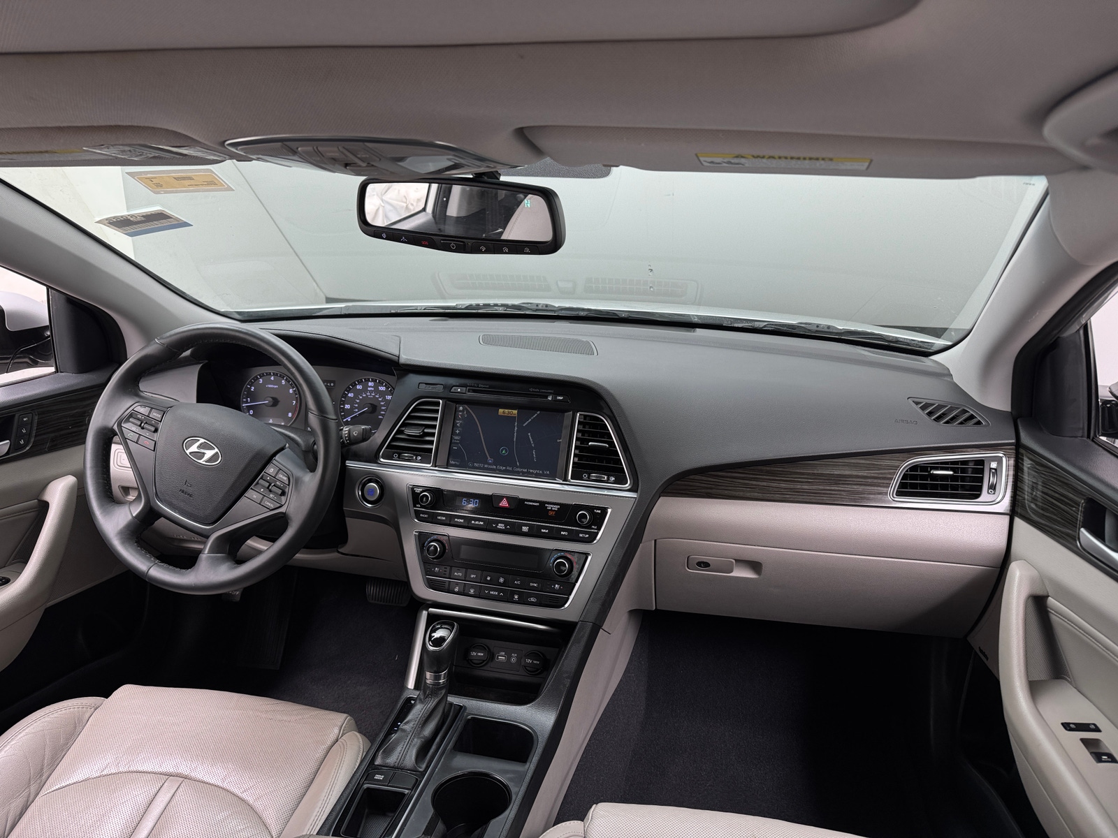 Thumbnail: 2015 Hyundai Sonata - 2