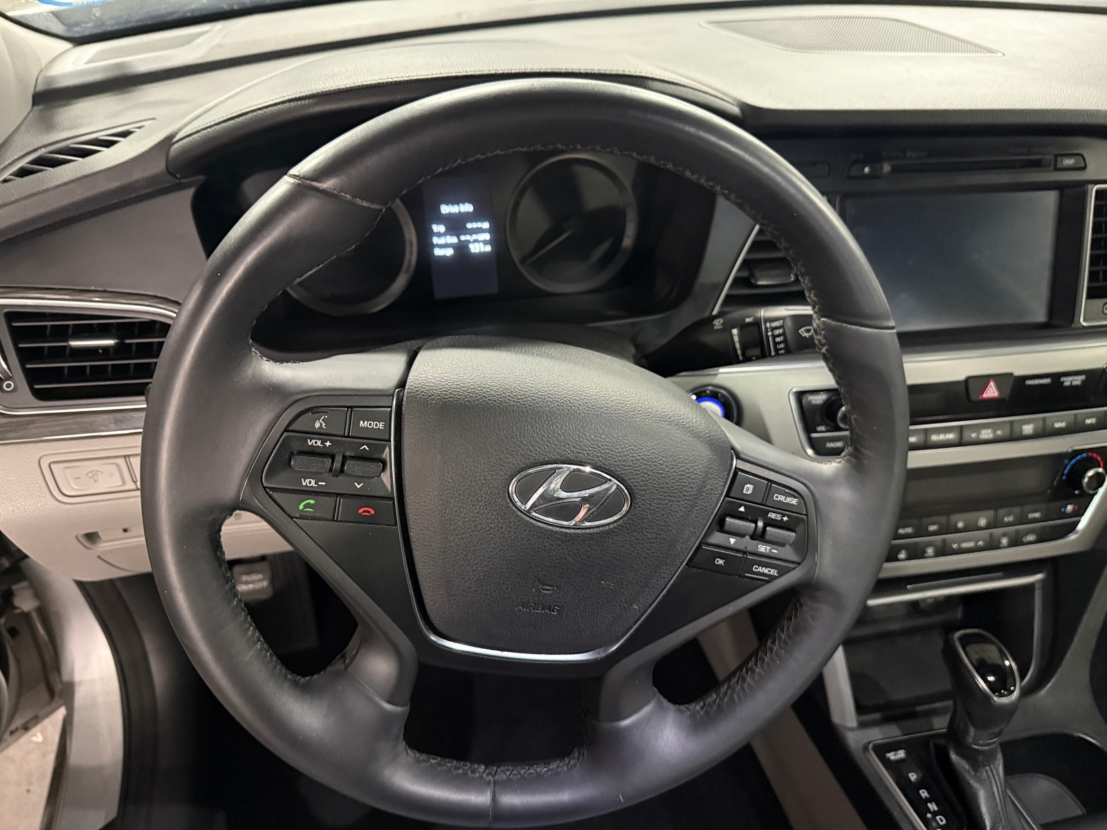 Thumbnail: 2015 Hyundai Sonata - 4
