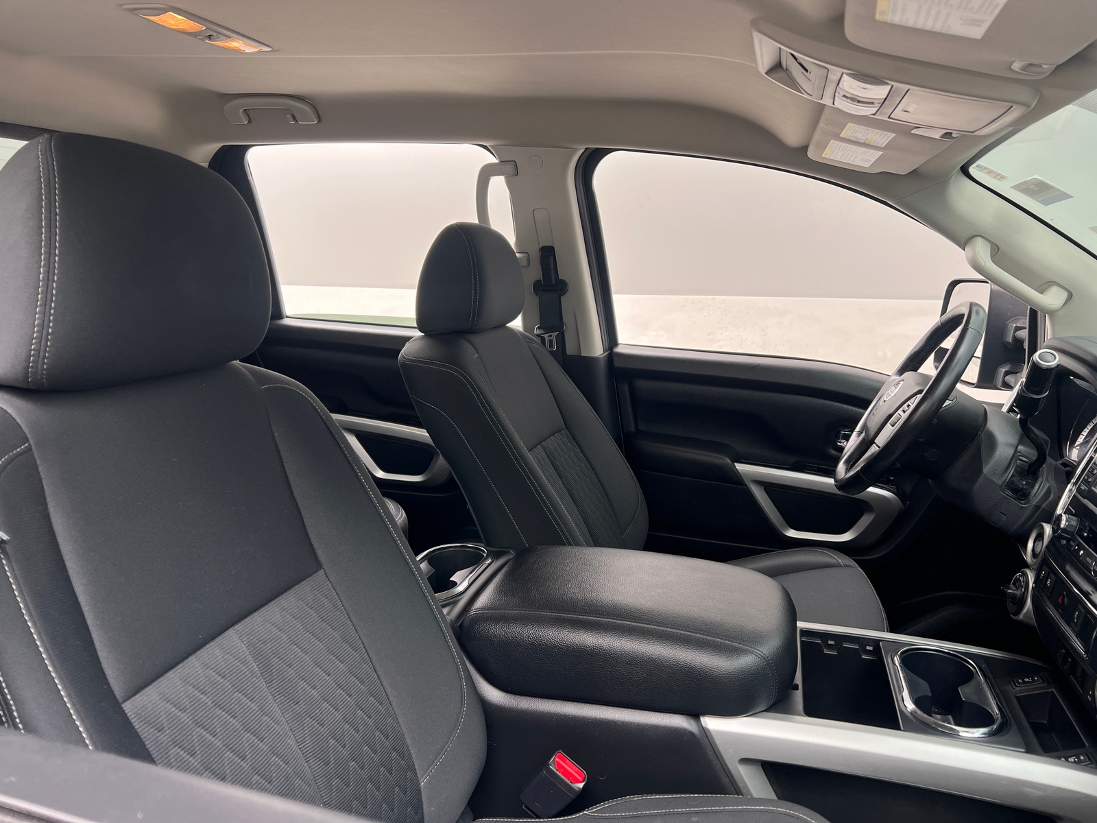 Thumbnail: 2018 Nissan Titan - 2