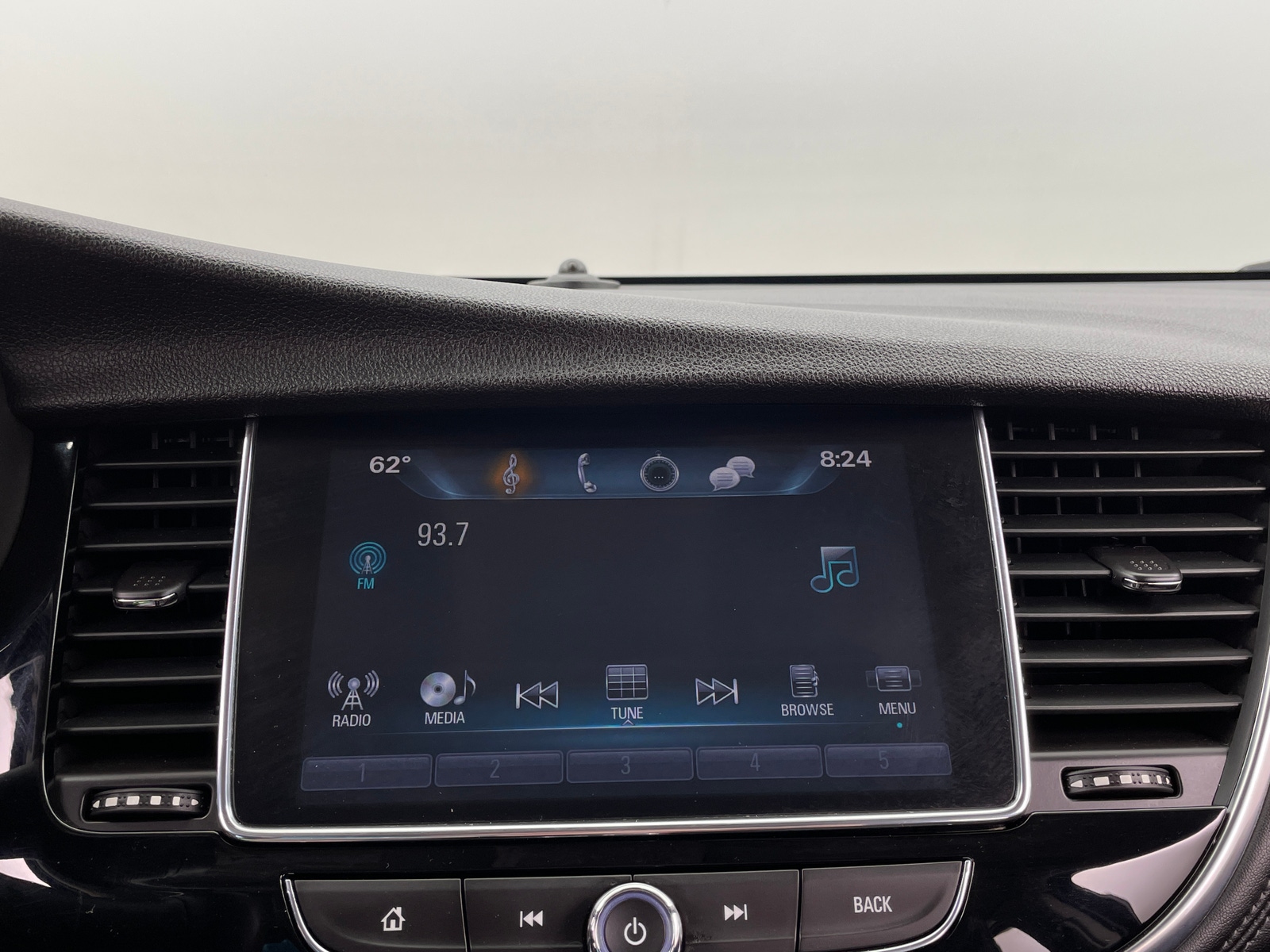 Thumbnail: 2018 Buick Encore - 3