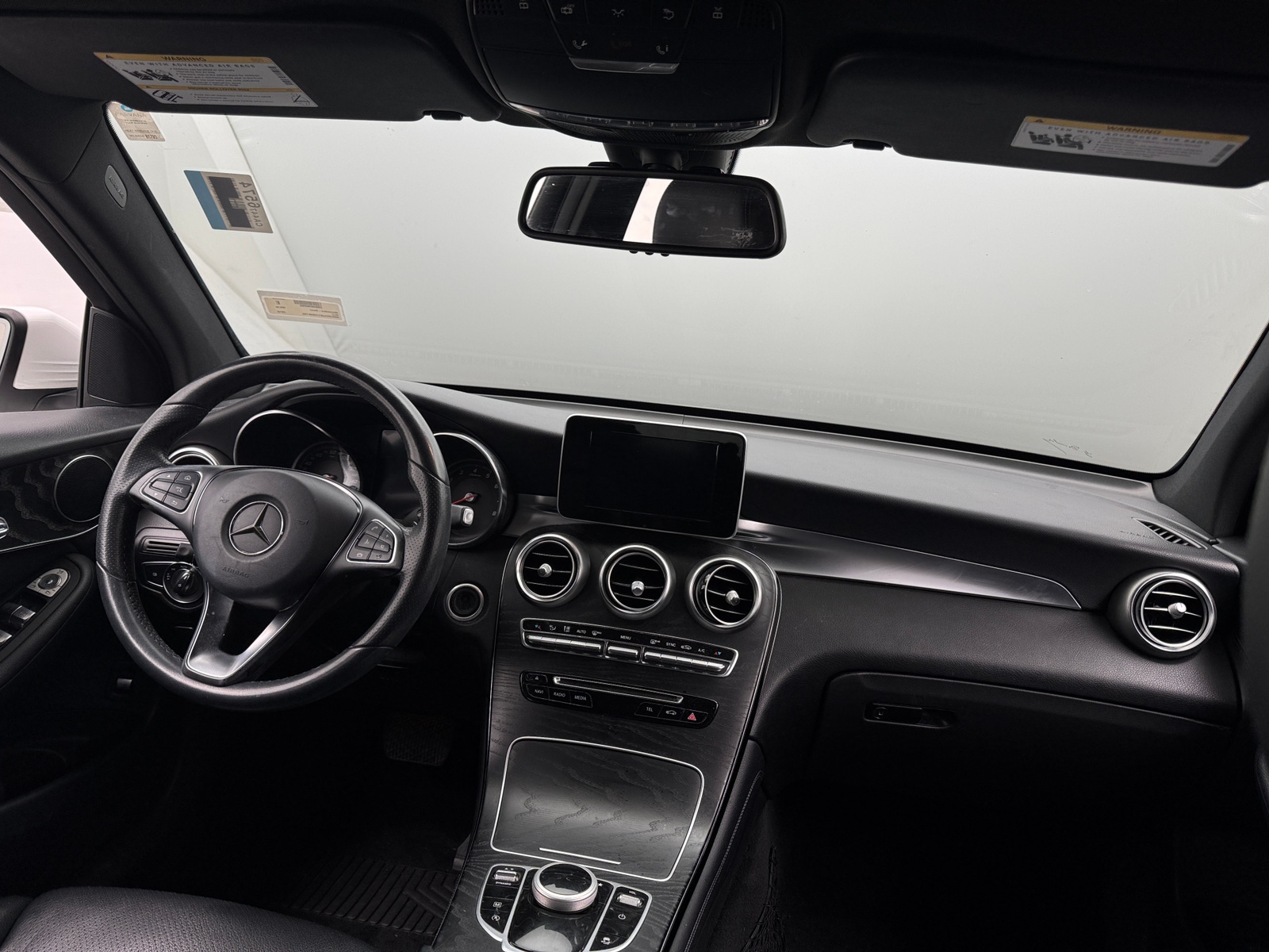 Thumbnail: 2018 Mercedes-Benz GLC - 2