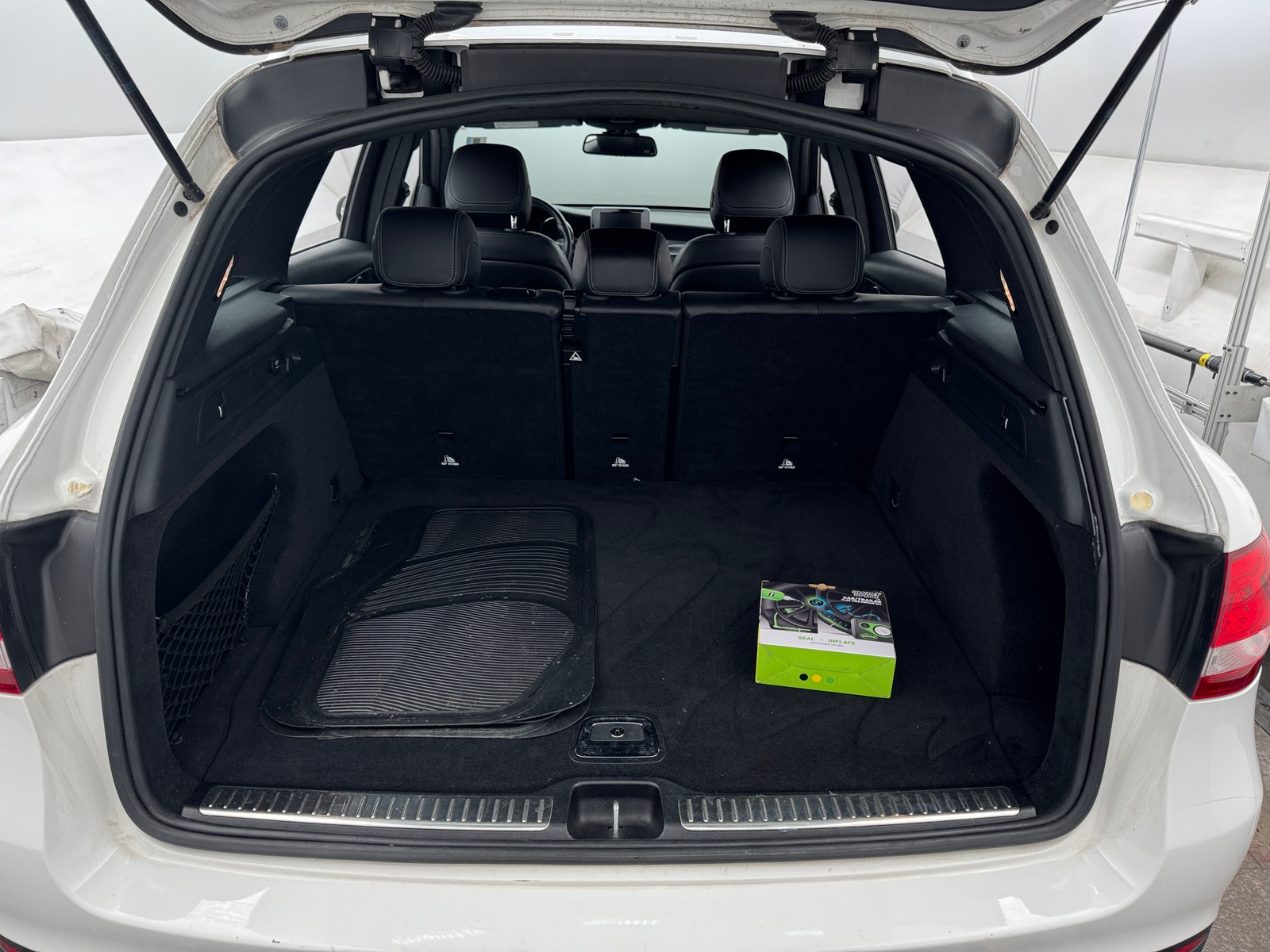 Thumbnail: 2018 Mercedes-Benz GLC - 6