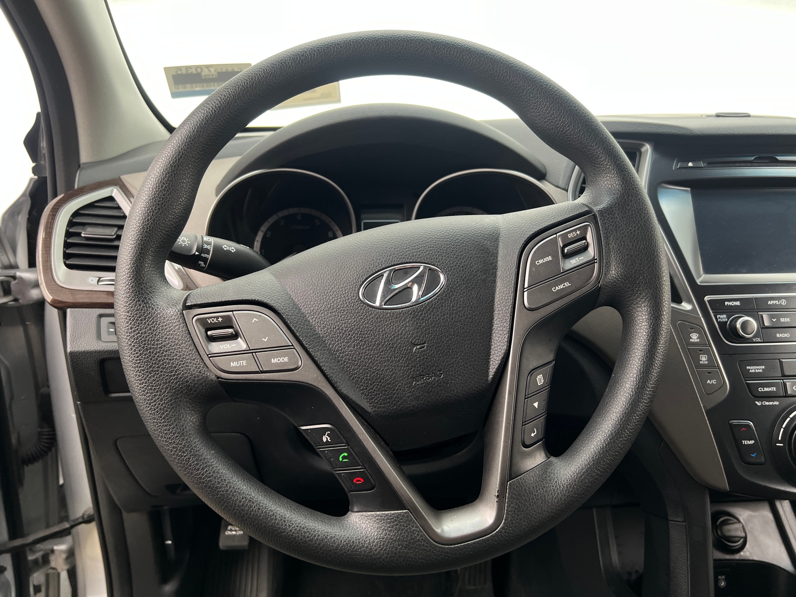 Thumbnail: 2018 Hyundai Santa Fe - 5