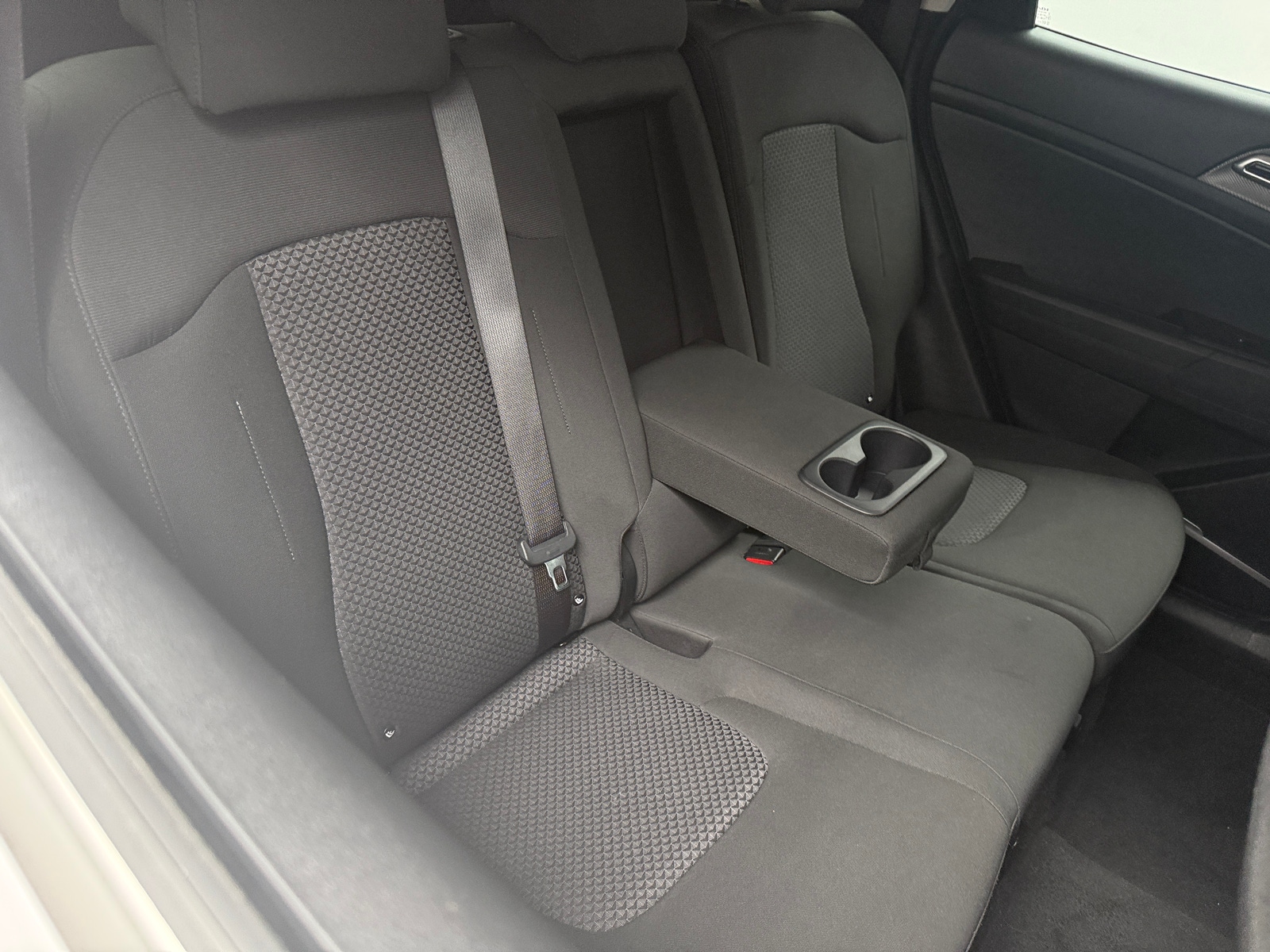 Thumbnail: 2025 Kia Sportage - 6