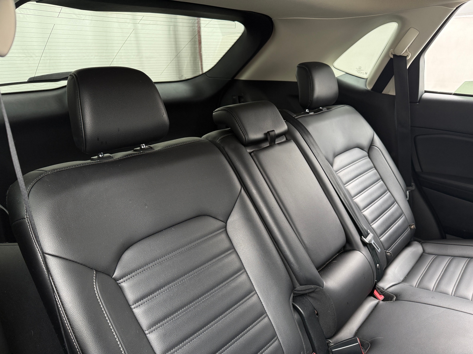 Thumbnail: 2020 Ford Edge - 5