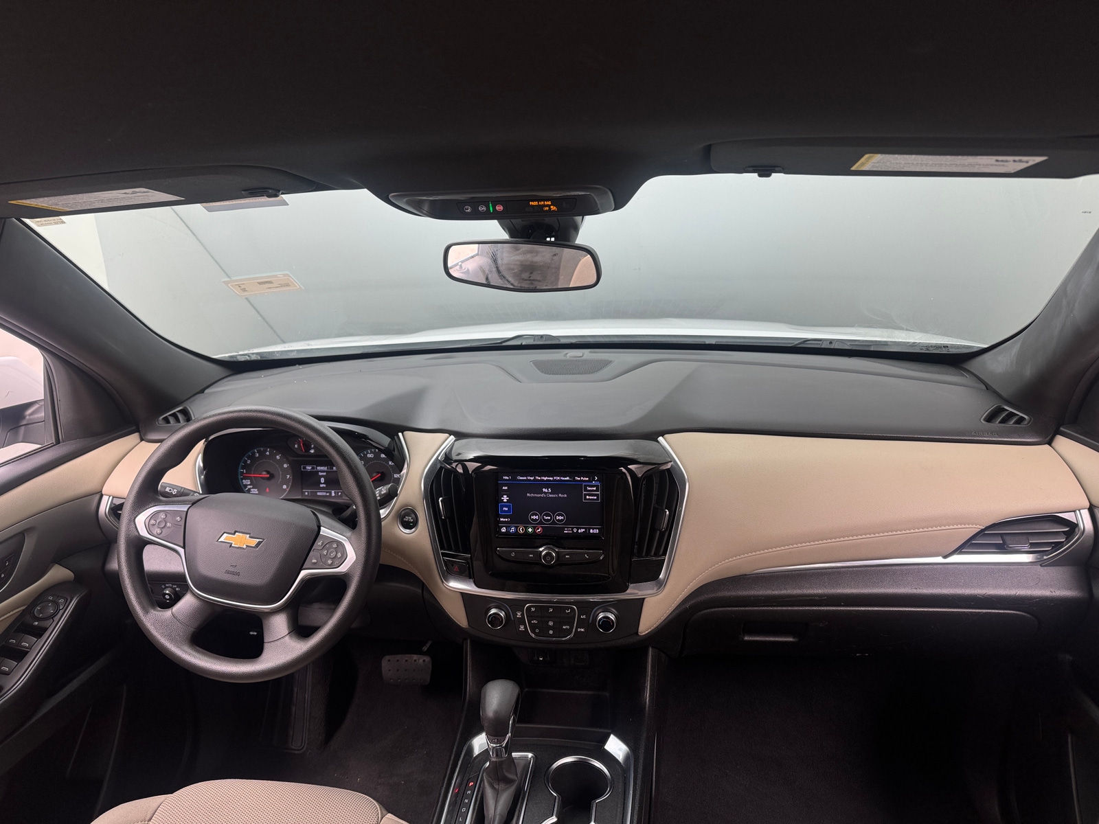 Thumbnail: 2022 Chevrolet Traverse - 3