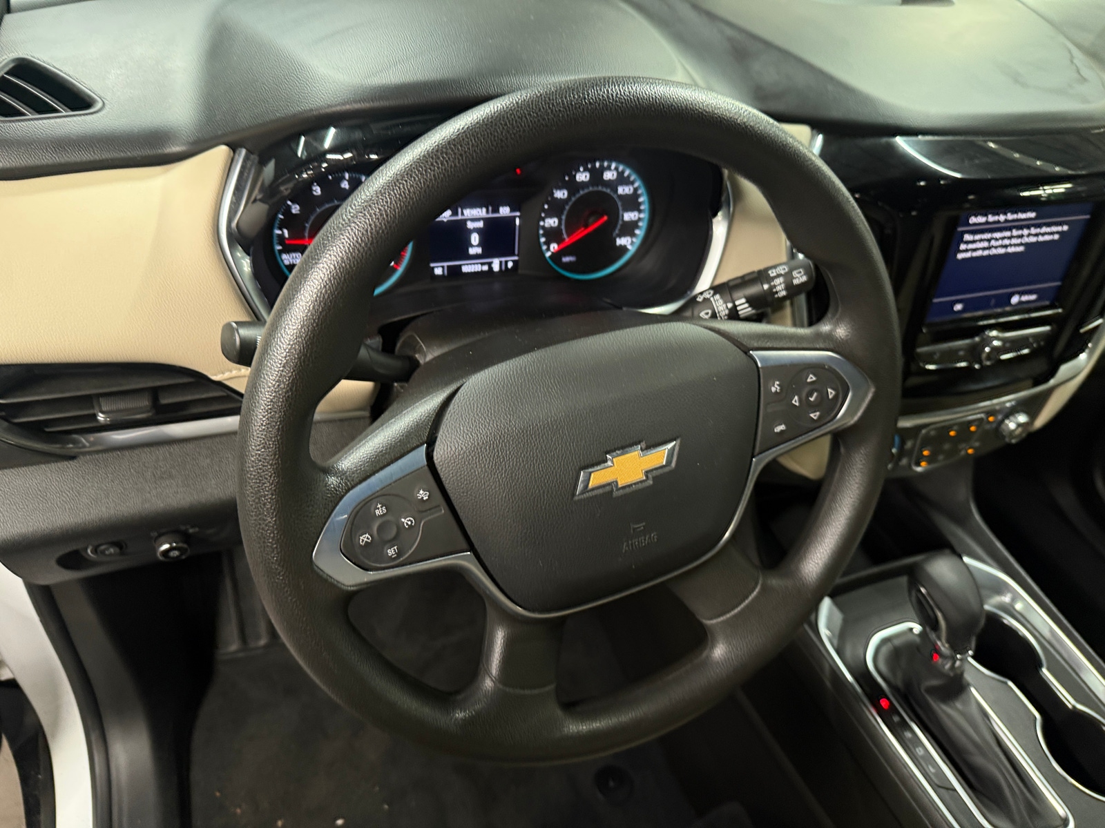 Thumbnail: 2022 Chevrolet Traverse - 5
