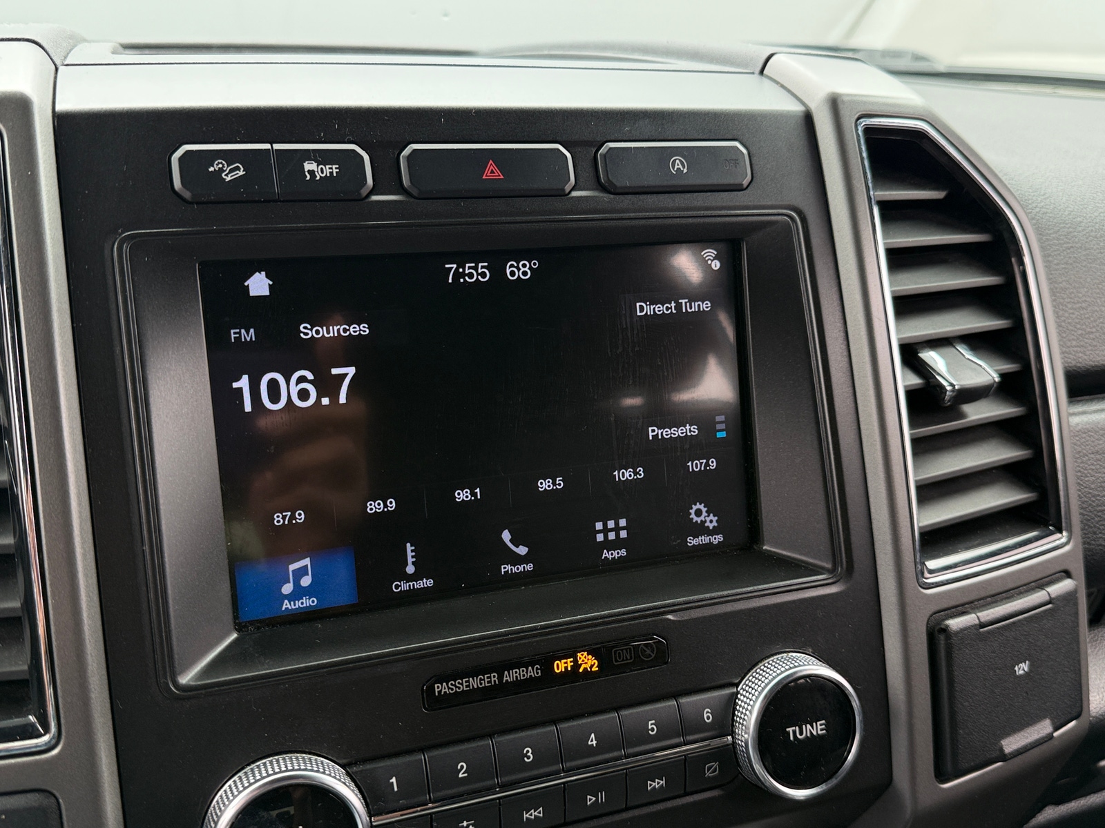 Thumbnail: 2019 Ford Expedition MAX - 4