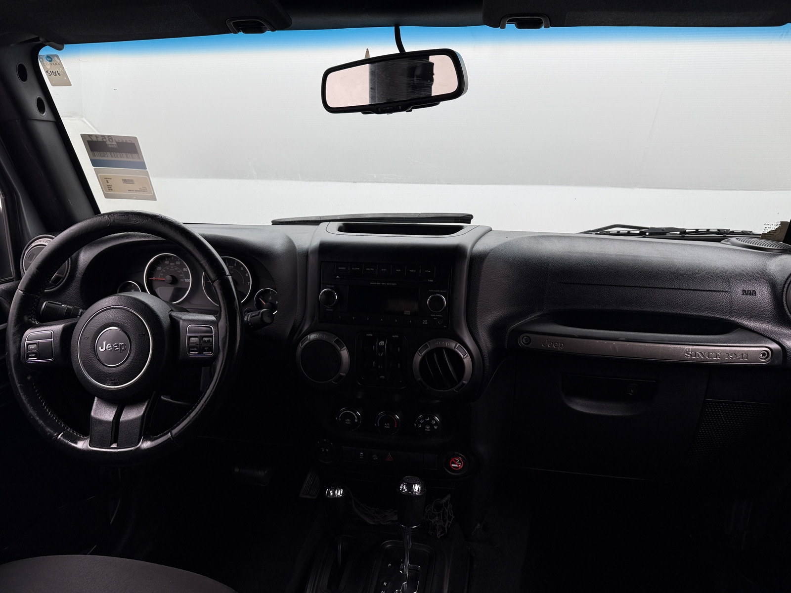 Thumbnail: 2016 Jeep Wrangler - 3