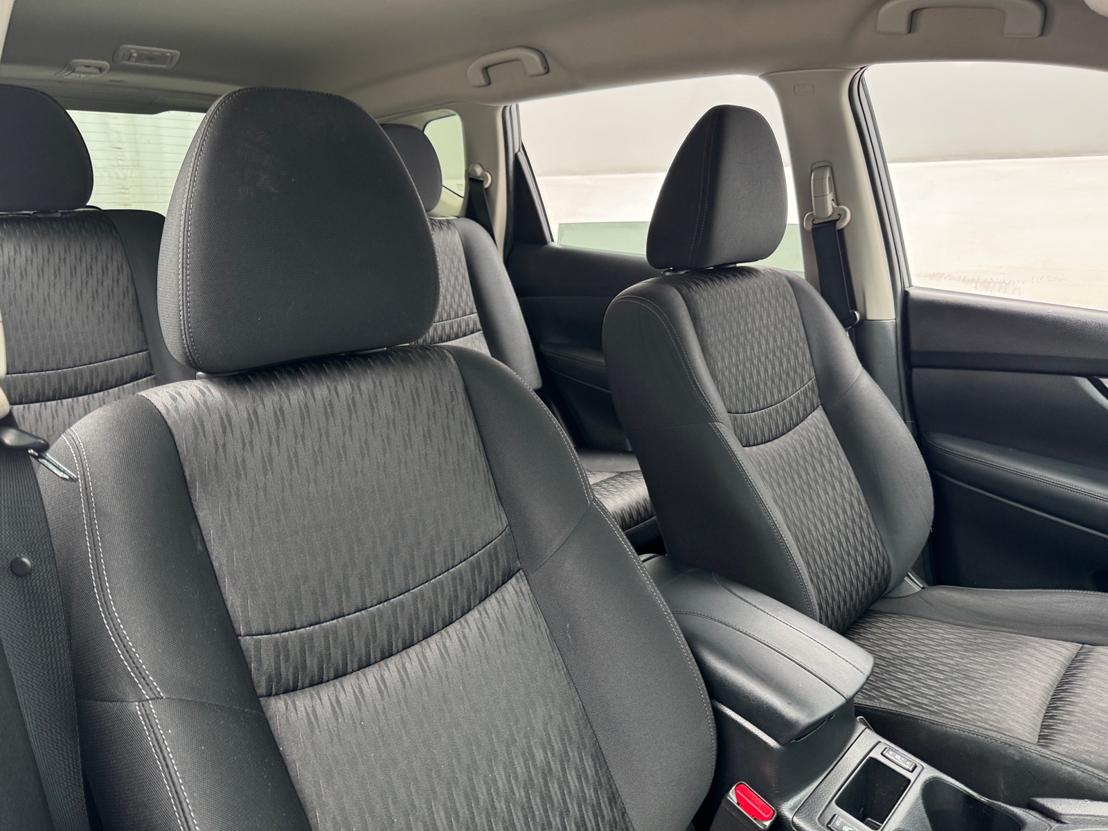 Thumbnail: 2017 Nissan Rogue - 2