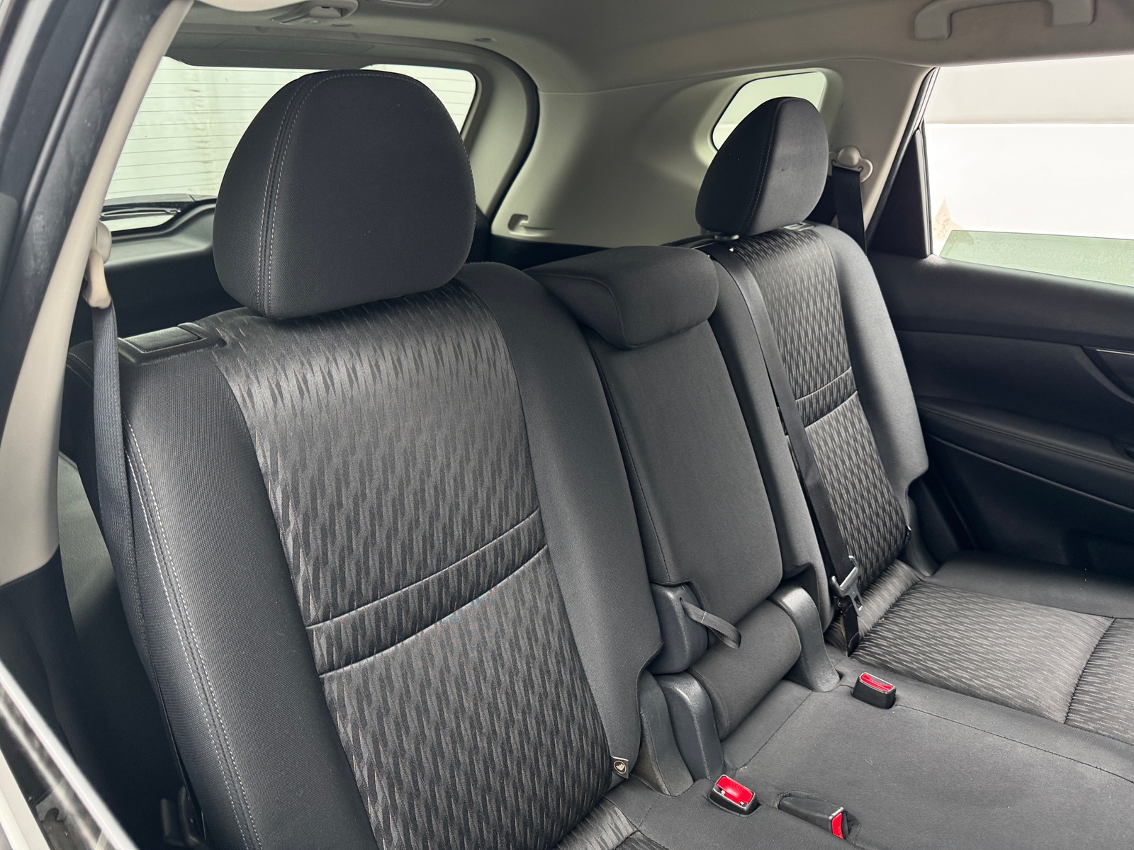 Thumbnail: 2017 Nissan Rogue - 6