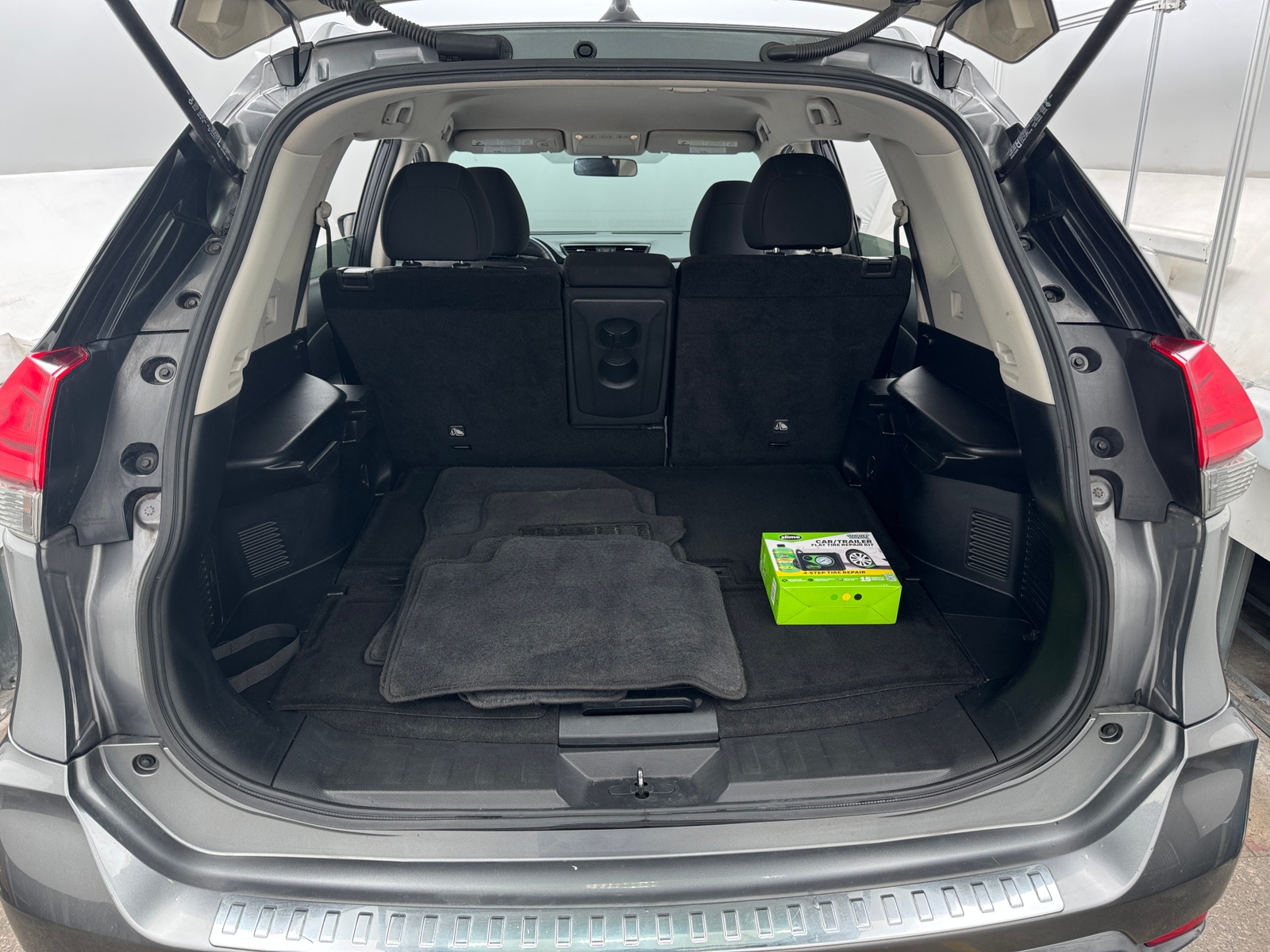 Thumbnail: 2017 Nissan Rogue - 7