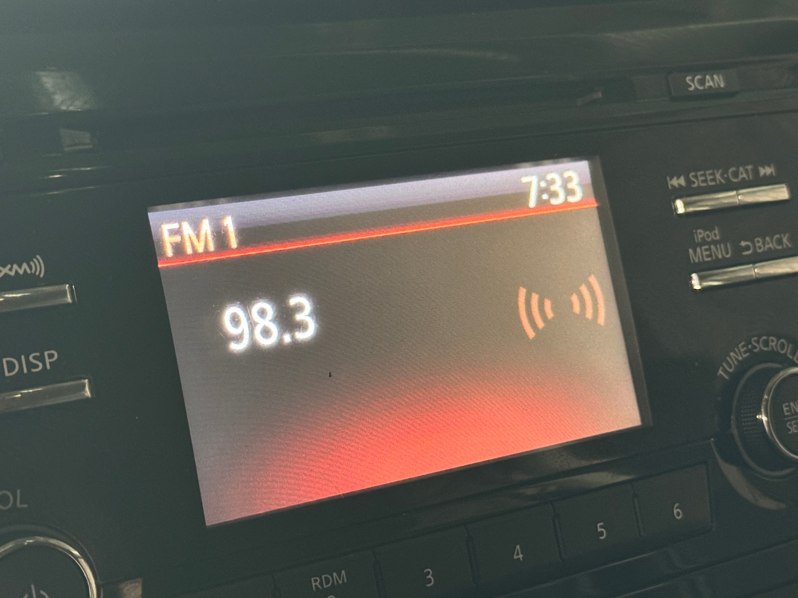 Thumbnail: 2017 Nissan Rogue - 4