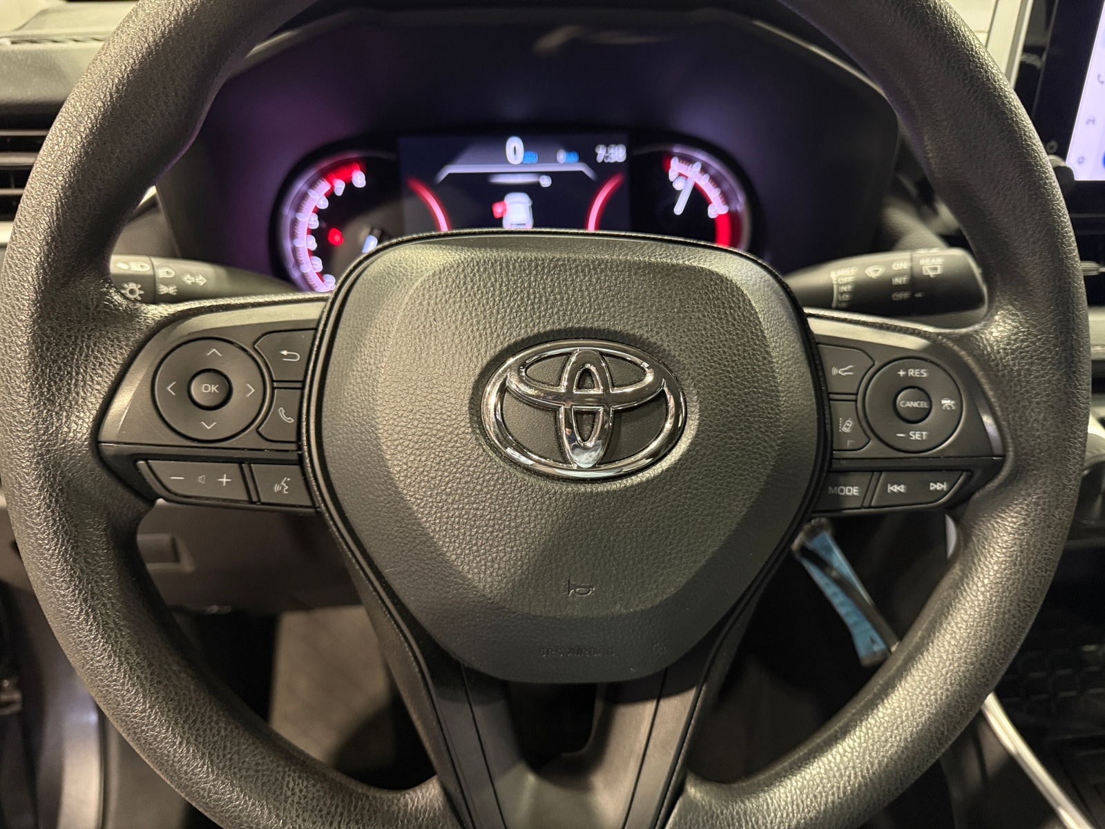 Thumbnail: 2025 Toyota RAV4 - 5