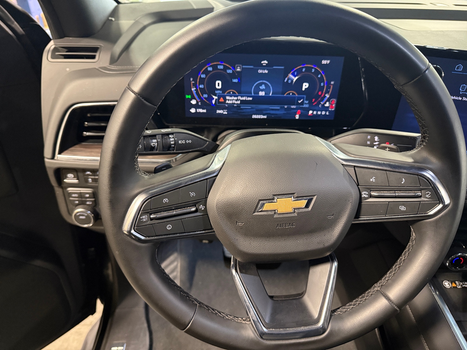Thumbnail: 2025 Chevrolet Tahoe - 4