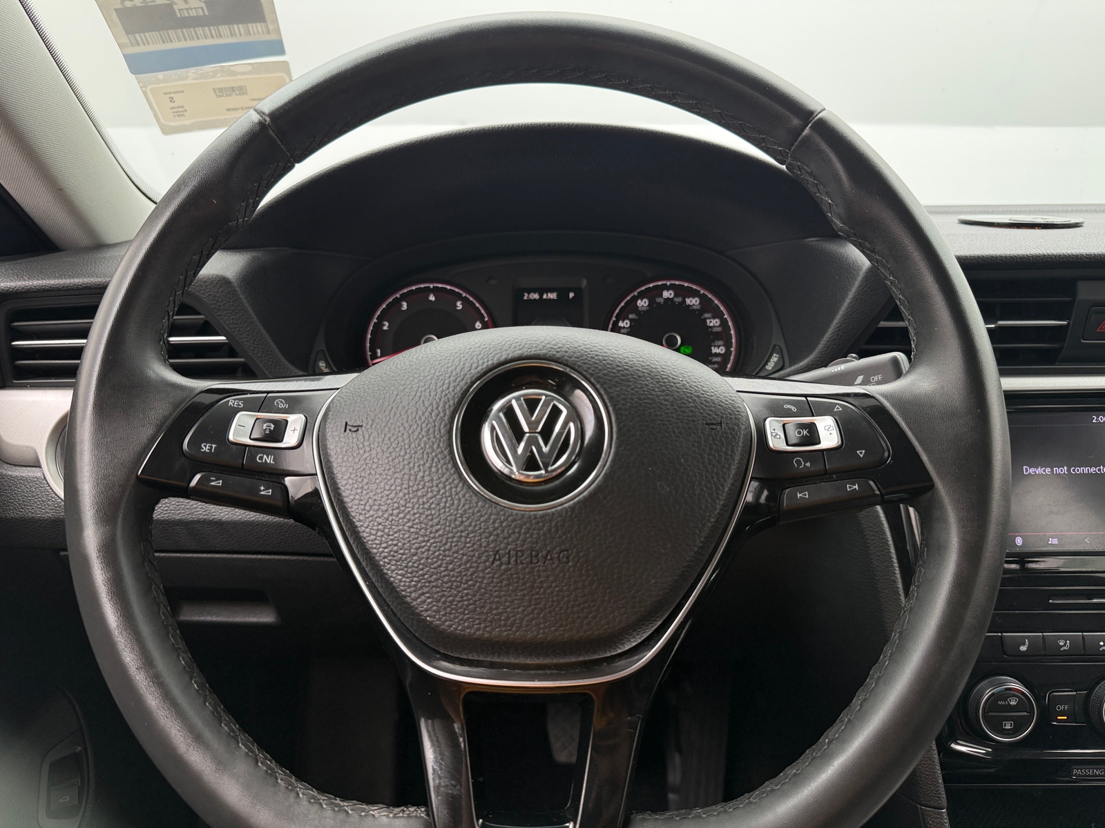 Thumbnail: 2021 Volkswagen Passat - 4