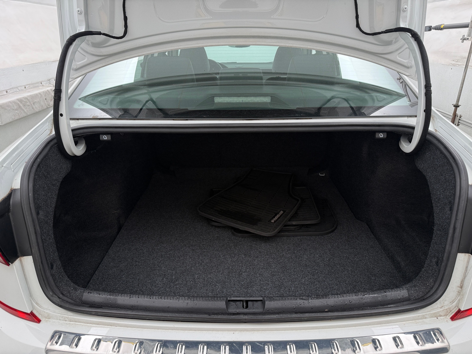 Thumbnail: 2021 Volkswagen Passat - 6
