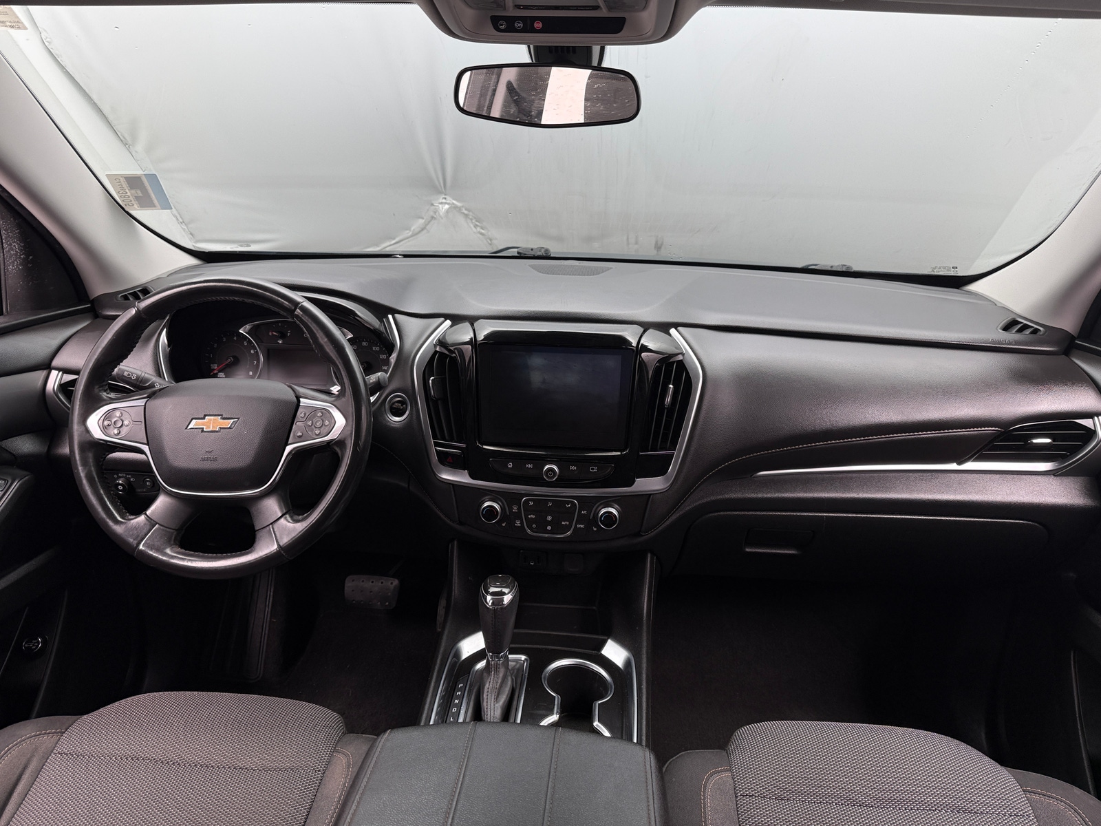 Thumbnail: 2018 Chevrolet Traverse - 3