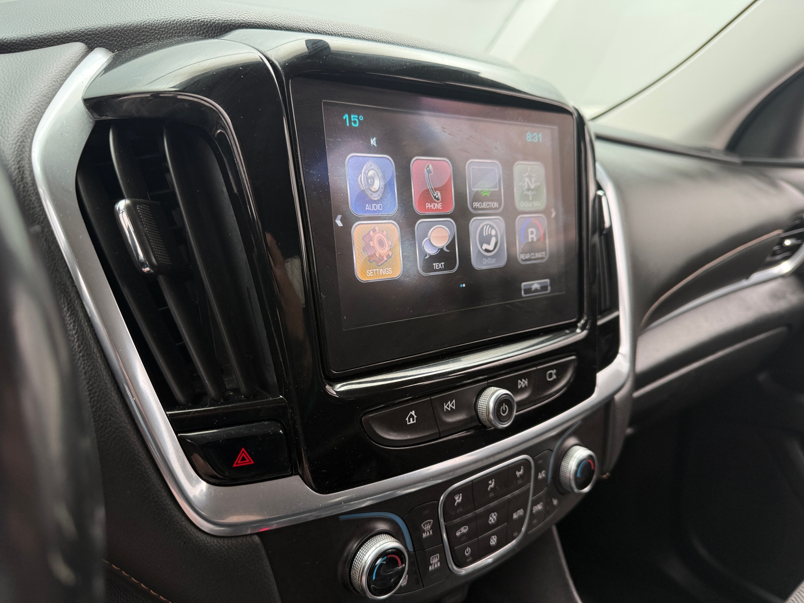 Thumbnail: 2018 Chevrolet Traverse - 4