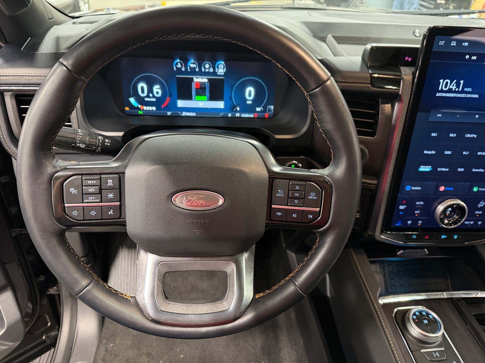 Thumbnail: 2023 Ford Expedition MAX - 4