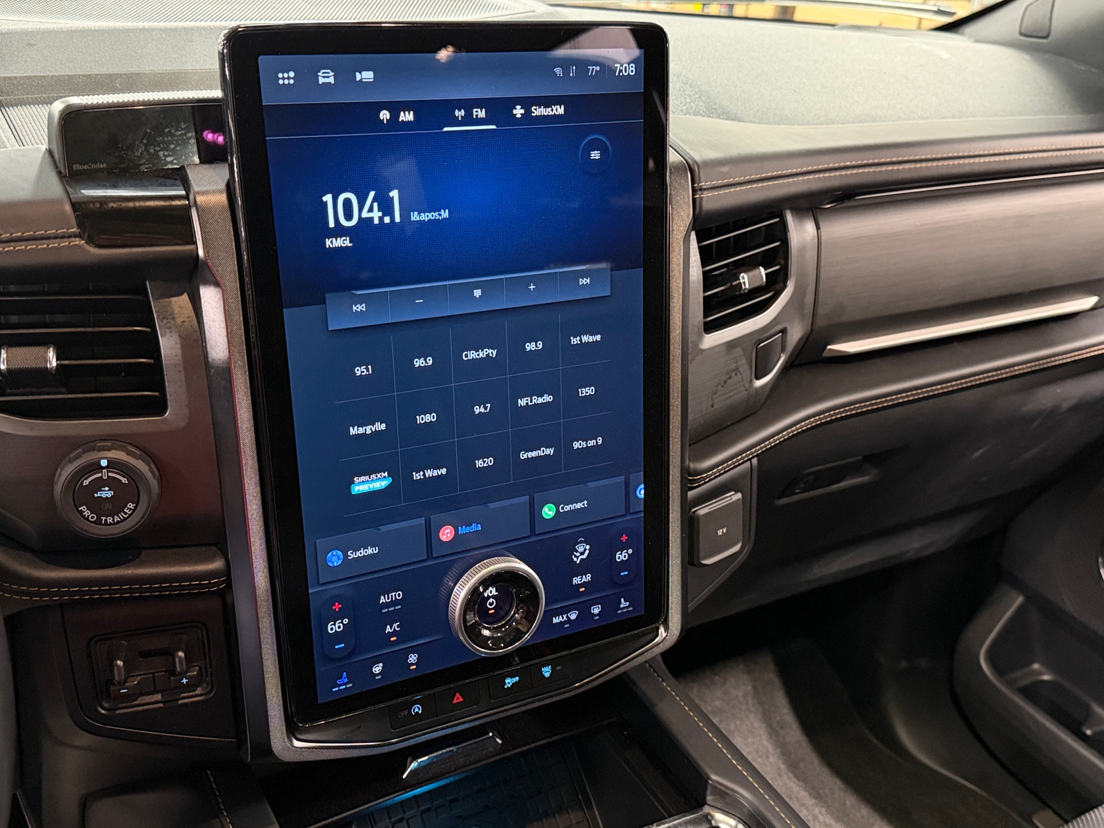 Thumbnail: 2023 Ford Expedition MAX - 3