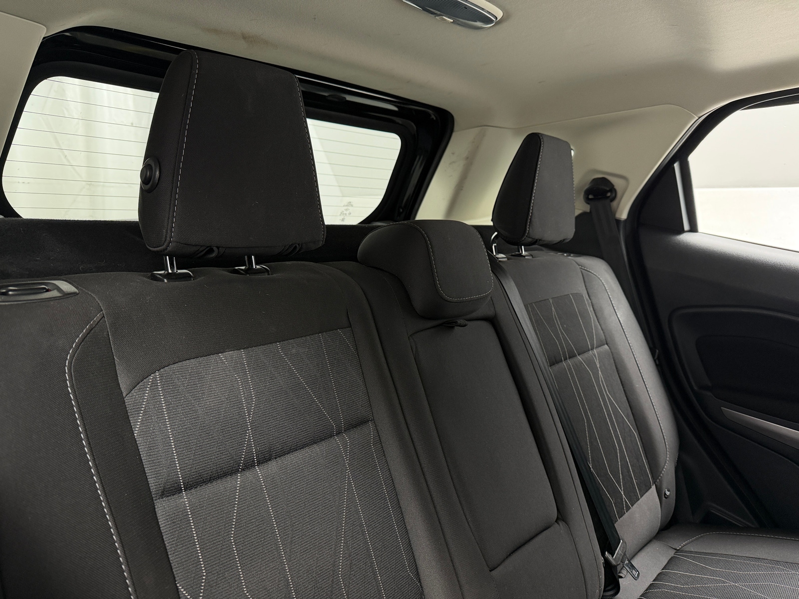 Thumbnail: 2019 Ford EcoSport - 6