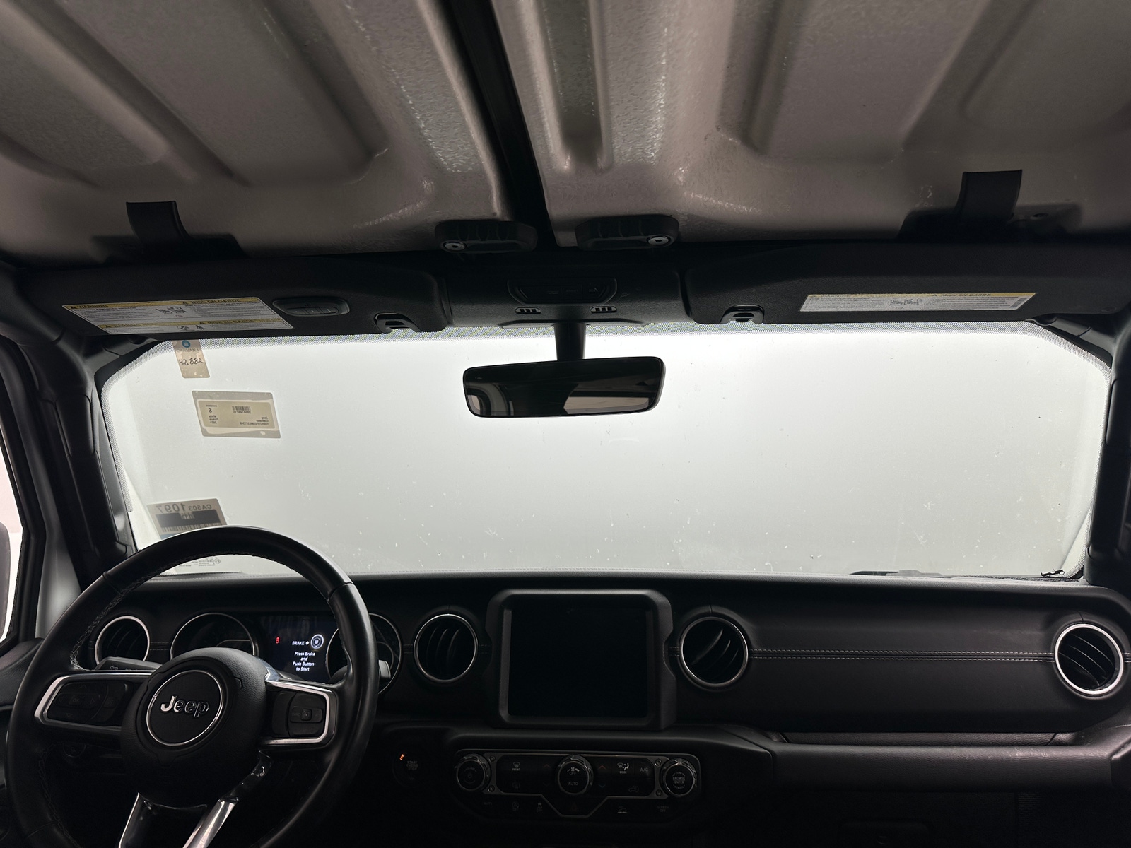 Thumbnail: 2021 Jeep Gladiator - 3
