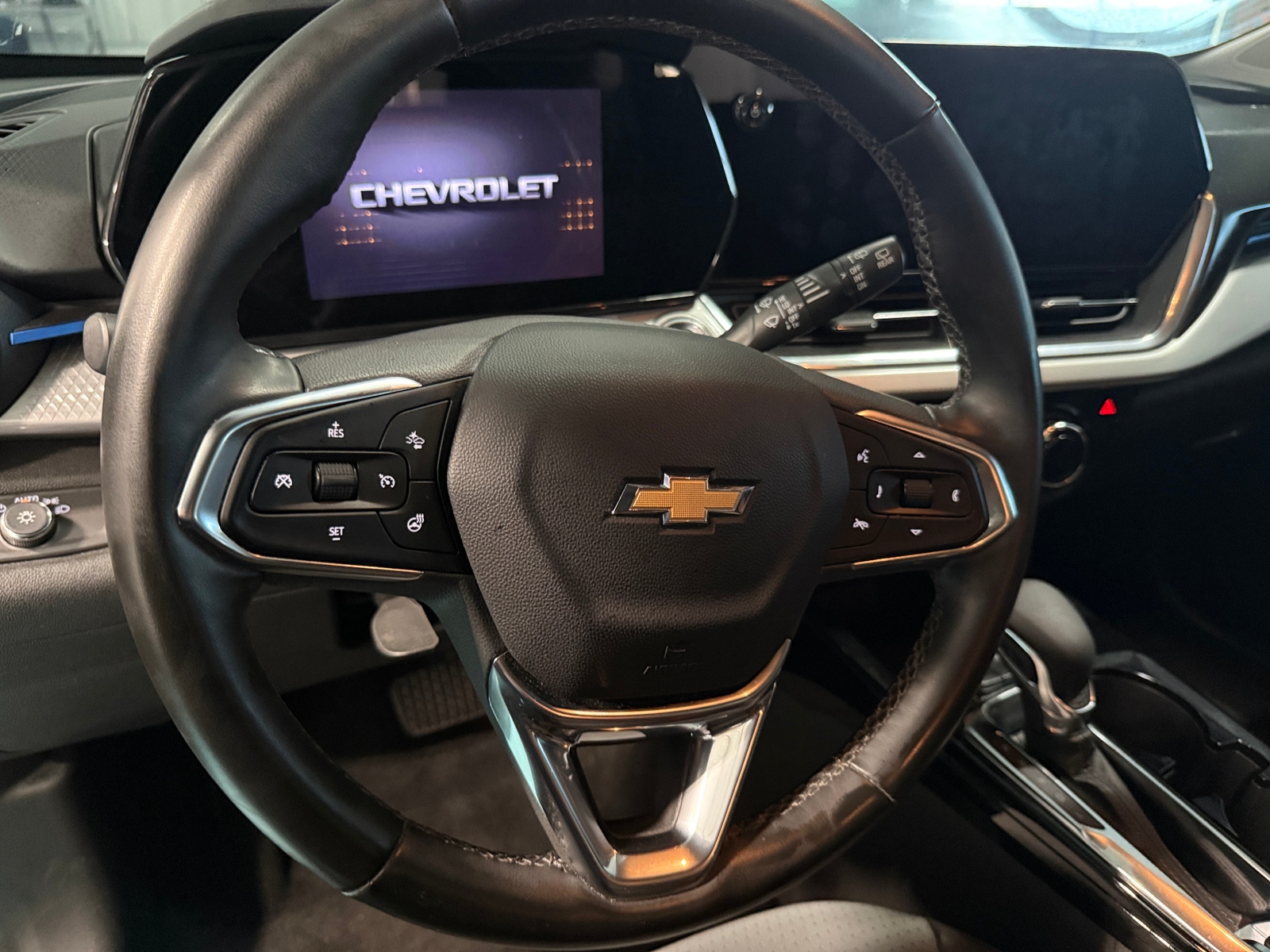 Thumbnail: 2025 Chevrolet Trax - 5