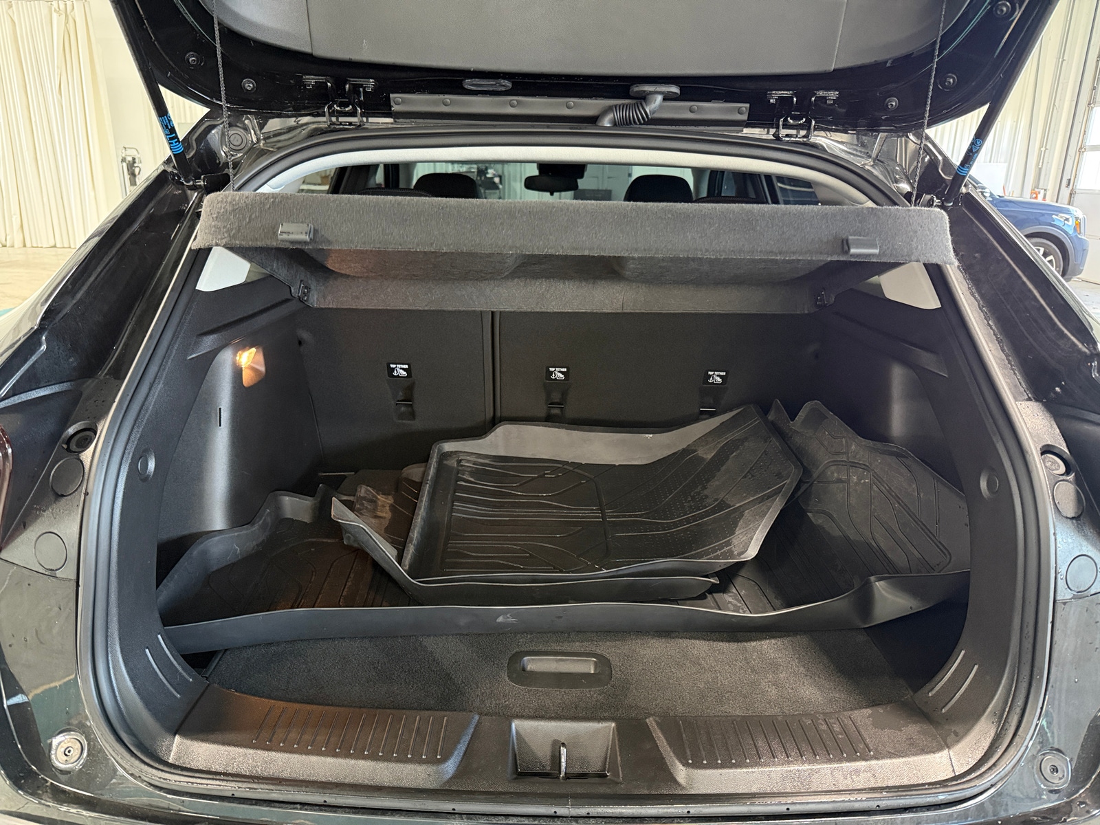 Thumbnail: 2025 Chevrolet Trax - 7