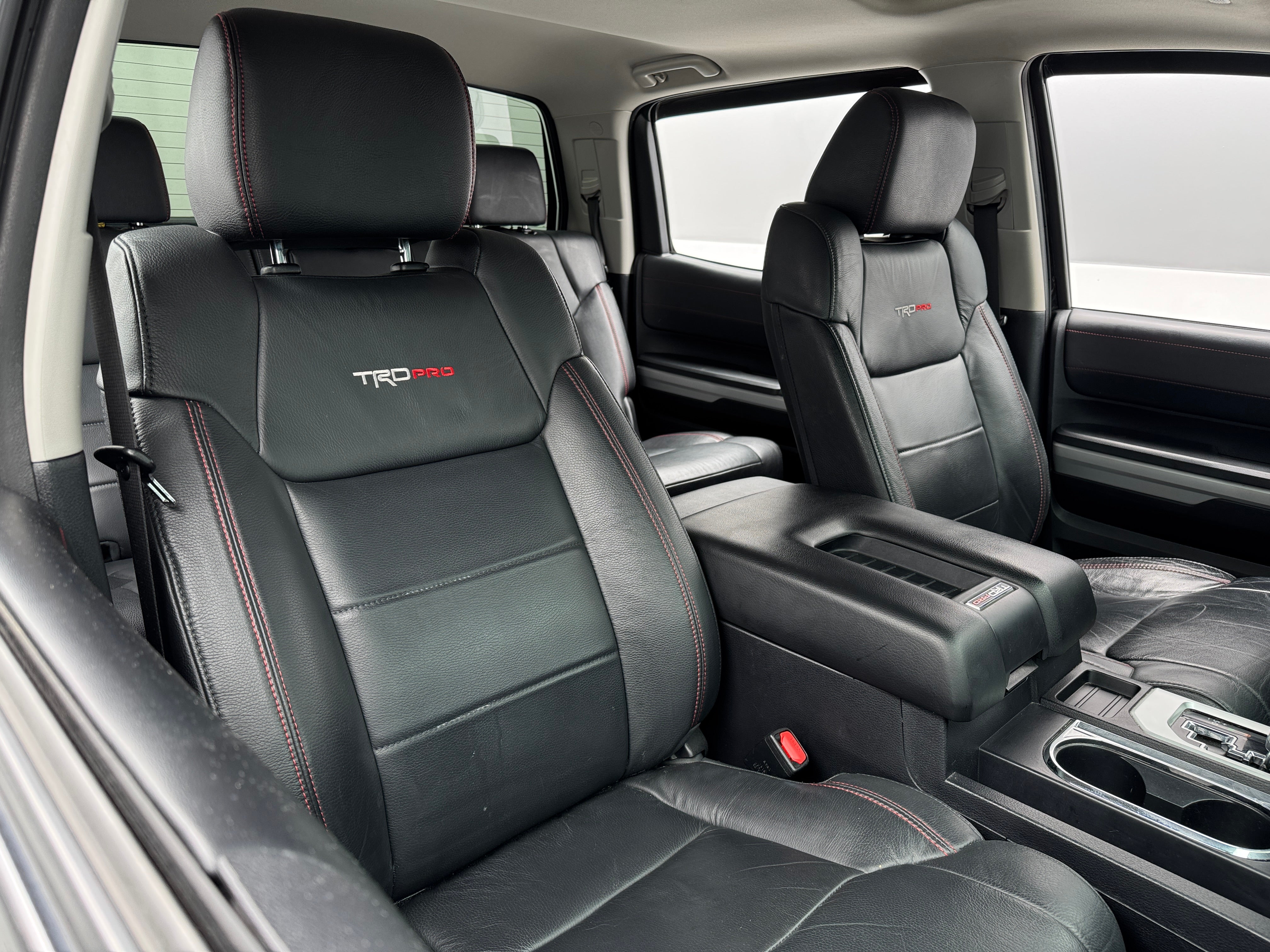 2020 Toyota Tundra TRD Pro - Photo 4