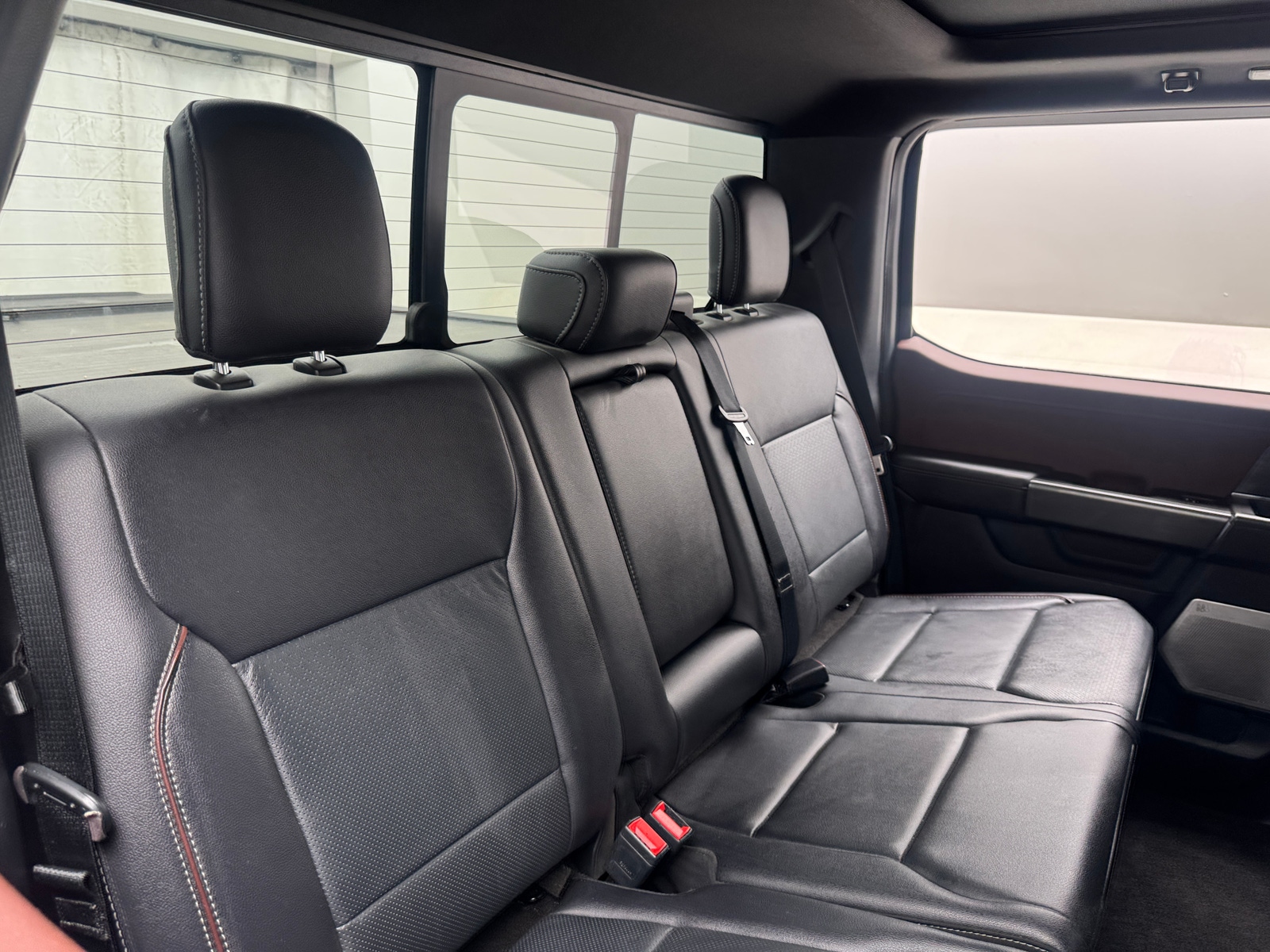 Thumbnail: 2022 Ford Econoline - 5