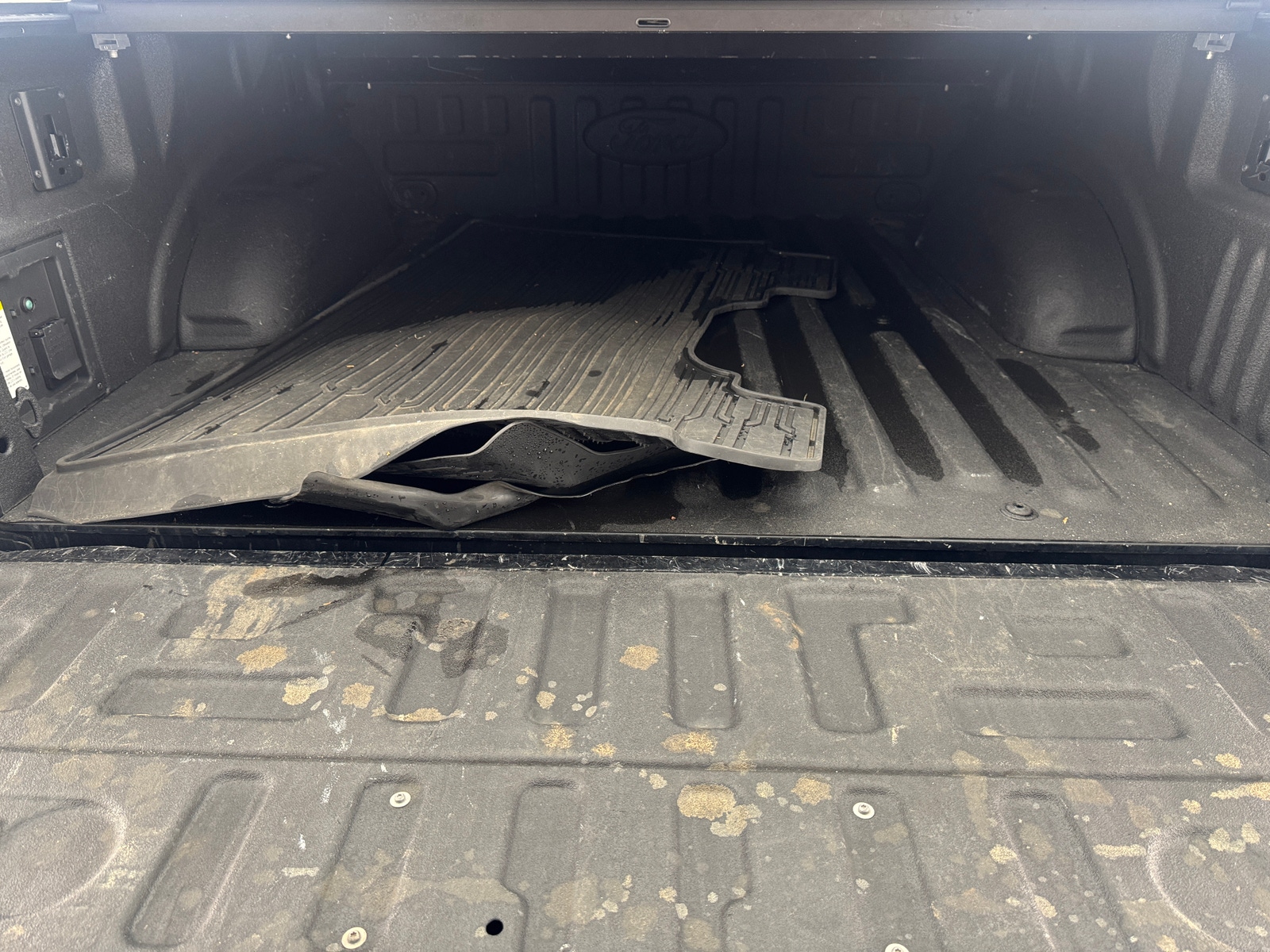 Thumbnail: 2022 Ford Econoline - 6