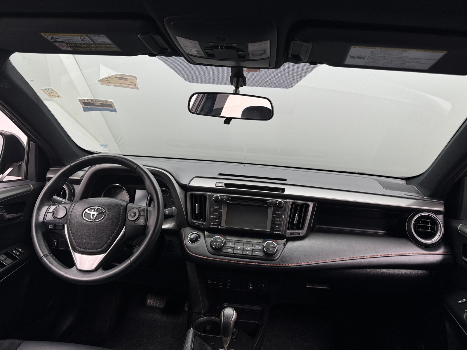 Thumbnail: 2016 Toyota RAV4 - 2