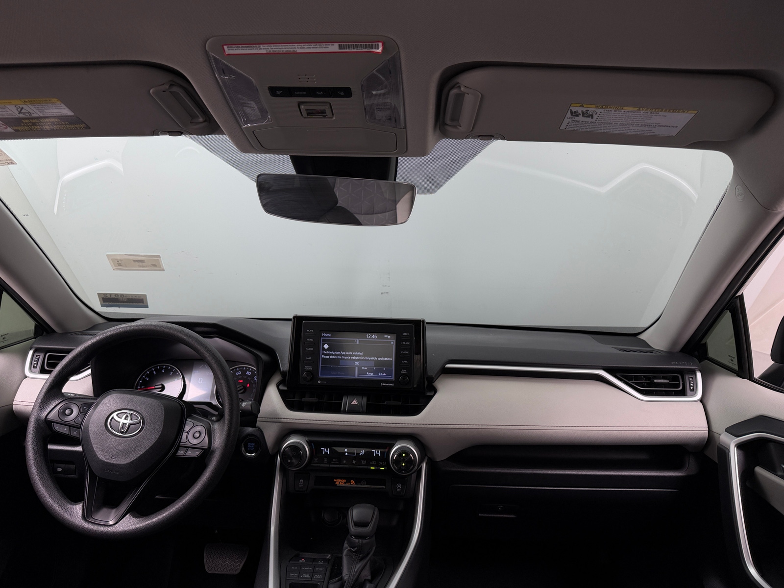 Thumbnail: 2022 Toyota RAV4 - 3
