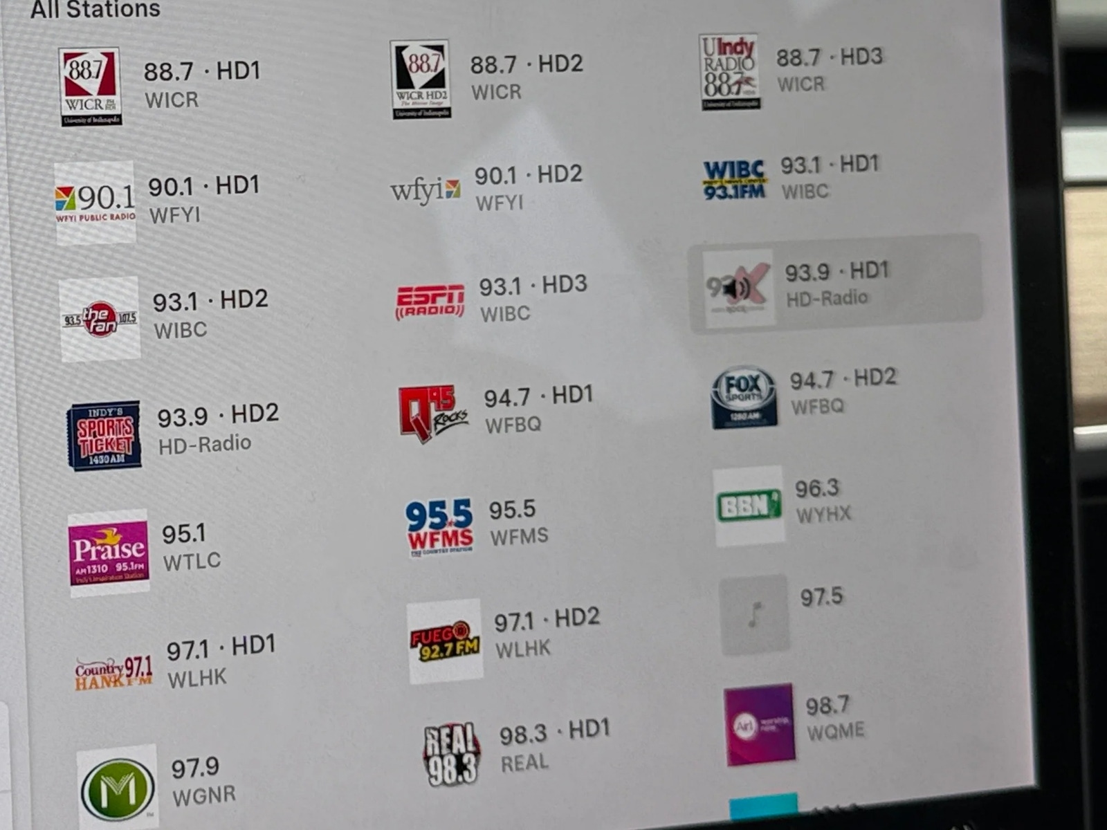 Thumbnail: 2022 Tesla Model Y - 3